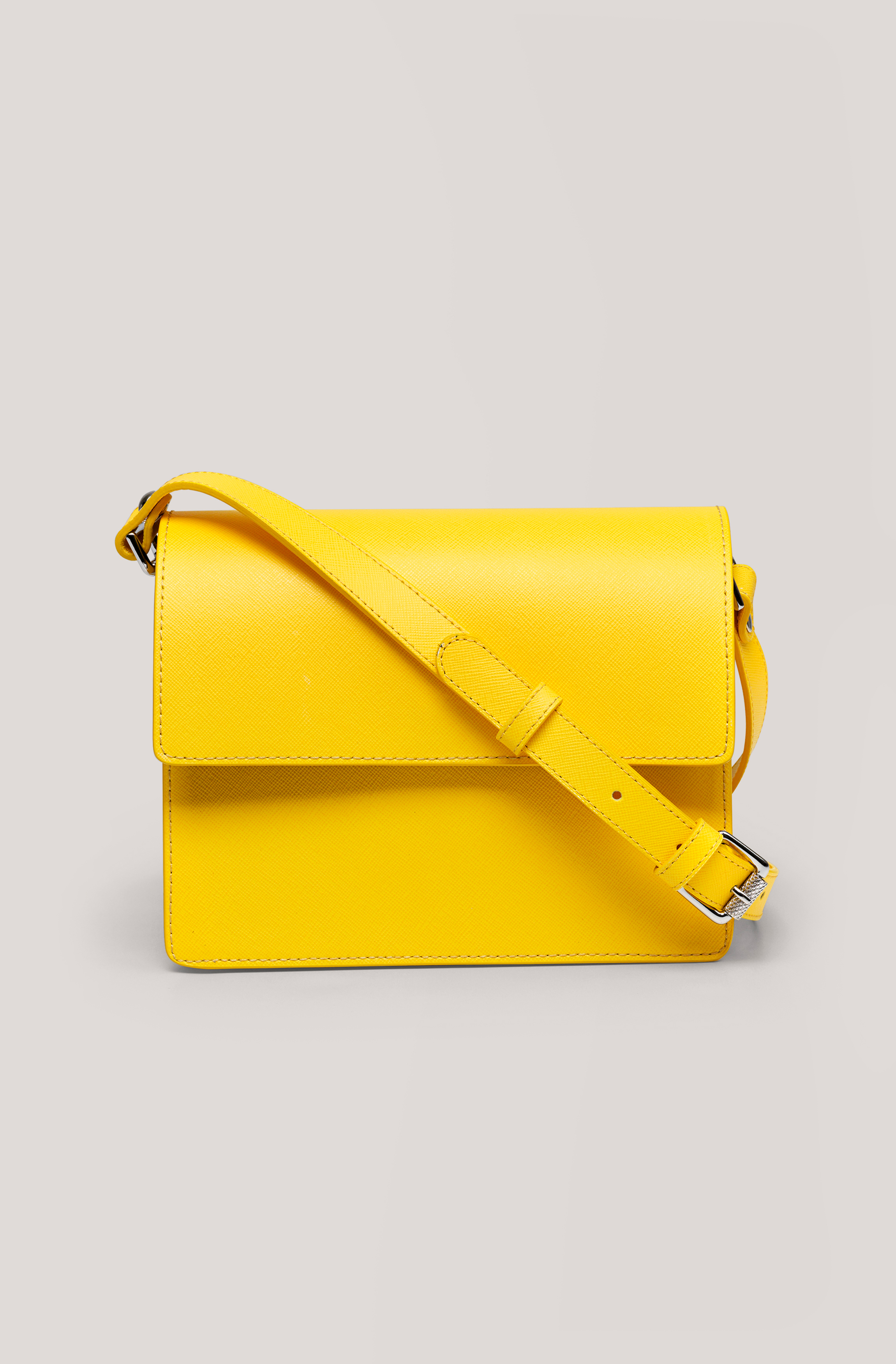 GANNI Gallery Accessories Bag ( 2499.00 DKK ) Shop your new Gallery Accessories Bag at