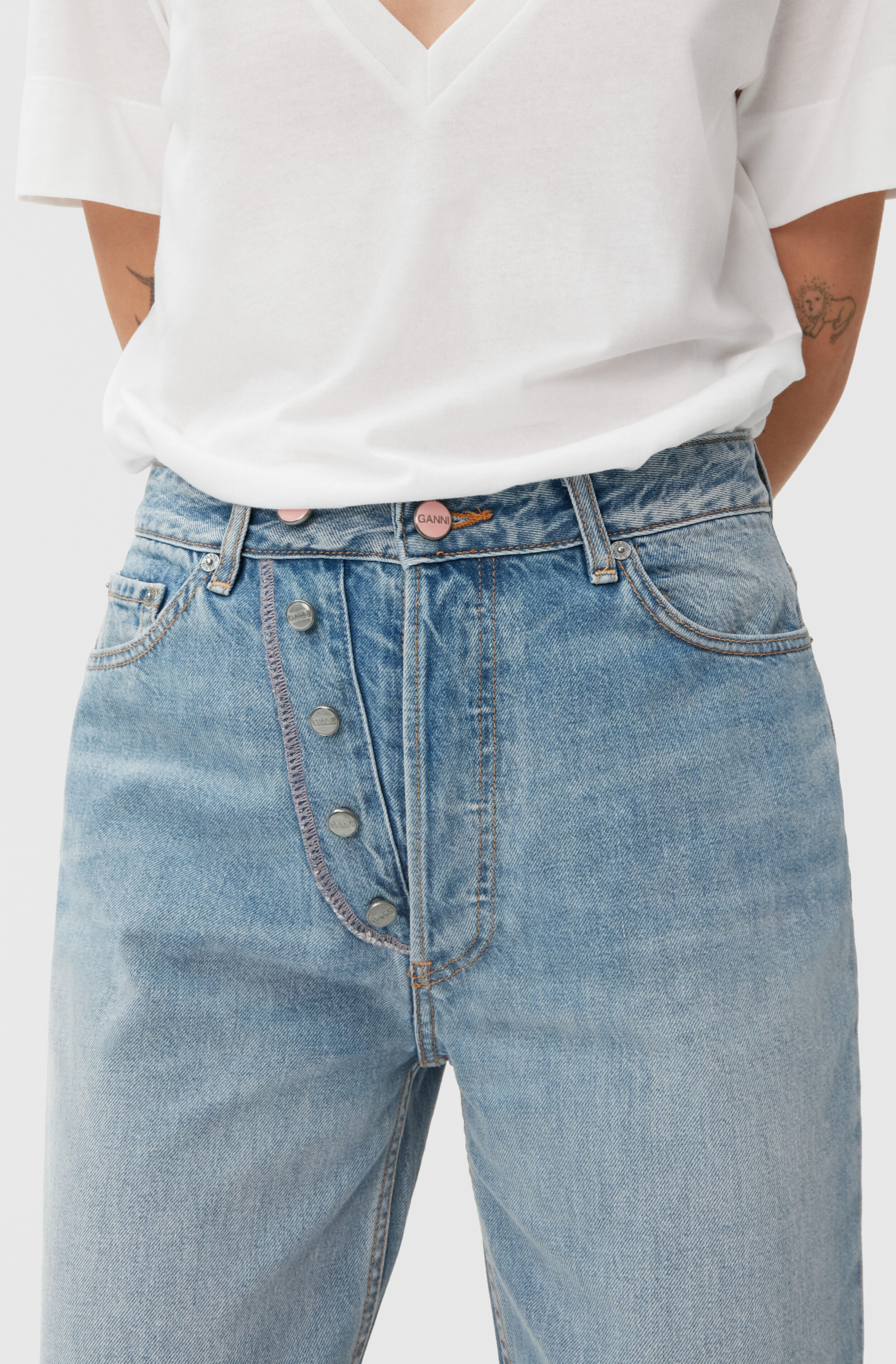 Jeans Size & Fit Guide - GANNI Denim | GANNI