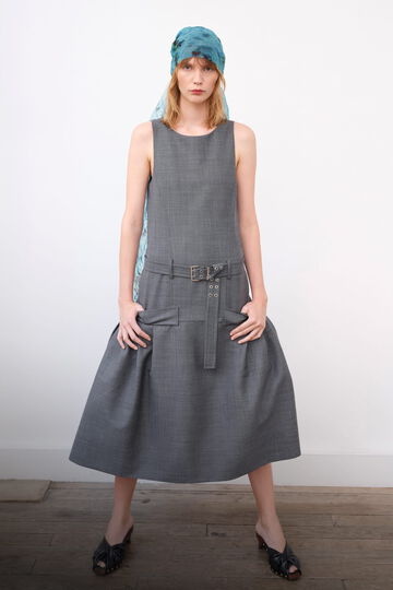 Model wearing grey midi Dress and a blue scarf