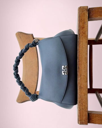 Very Bou Bag in grey on chair