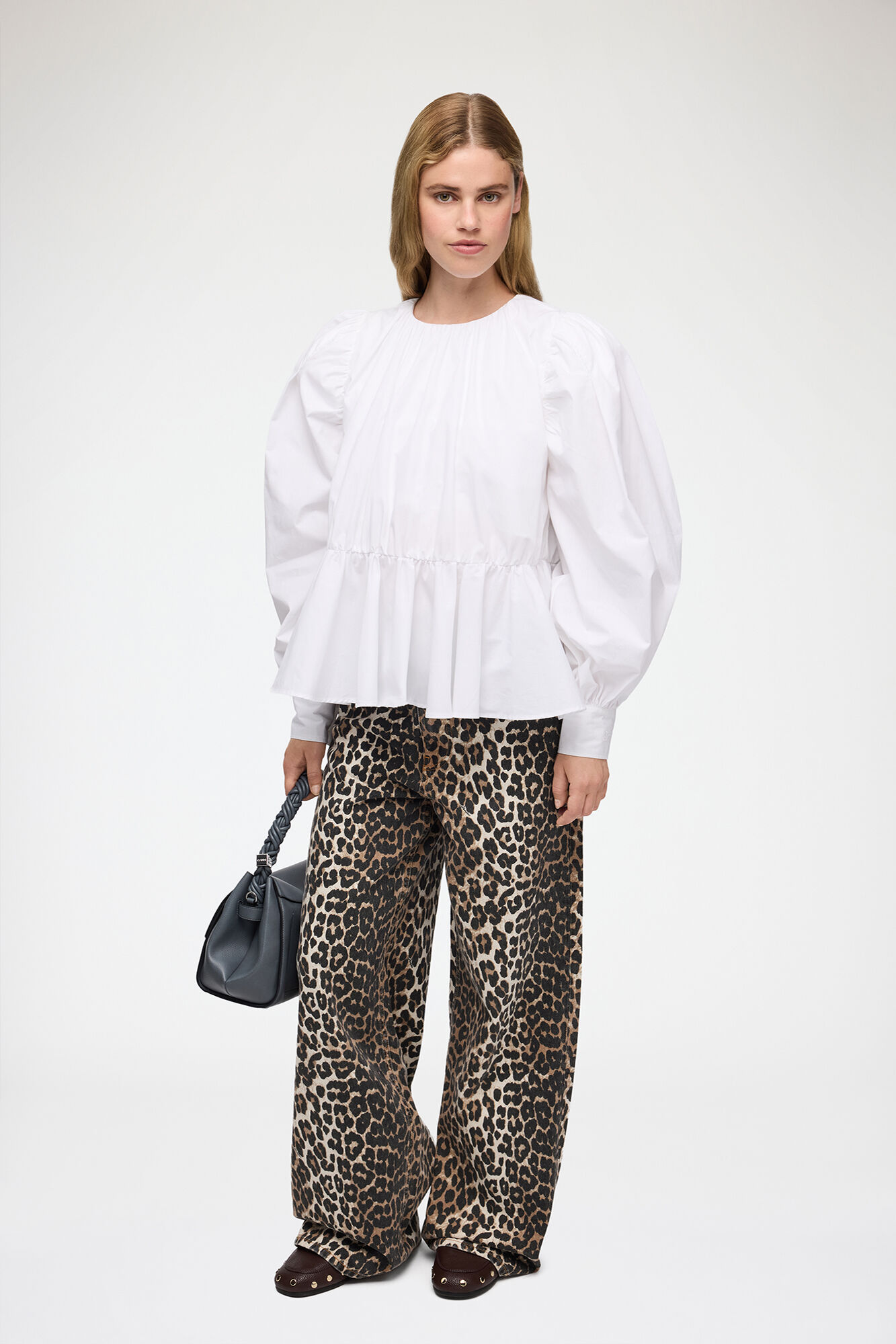 Blouse in Compact Poplin, Organic Cotton, in colour Bright White - 2 - GANNI