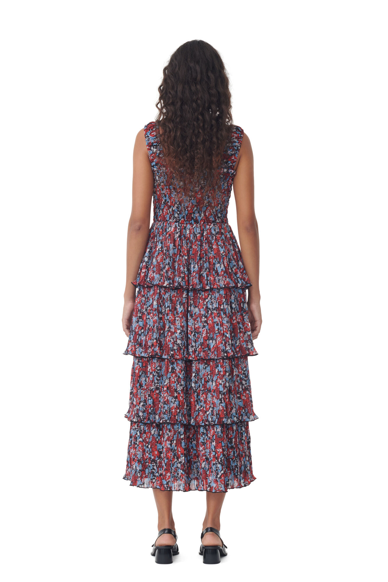 Red Pleated Georgette Flounce Smock Midikjole, Recycled Polyester, in colour High Risk Red - 4 - GANNI