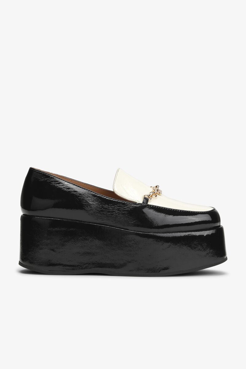 Svarta Naplack Butterfly Chain Loafers, Cotton, in colour Black/Egret - 1 - GANNI