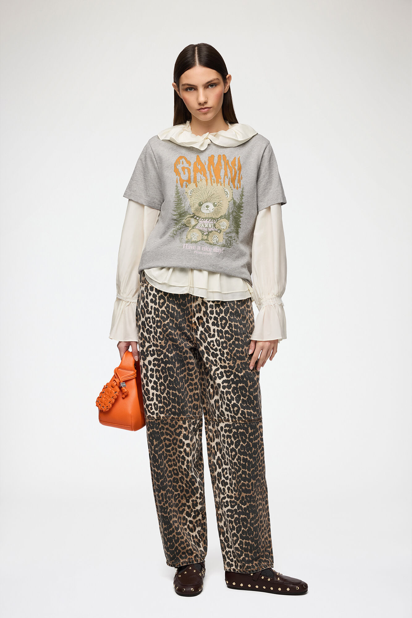 Stary-Jeans mit Leopardenmuster, Organic Cotton, in colour Almond Milk - 1 - GANNI