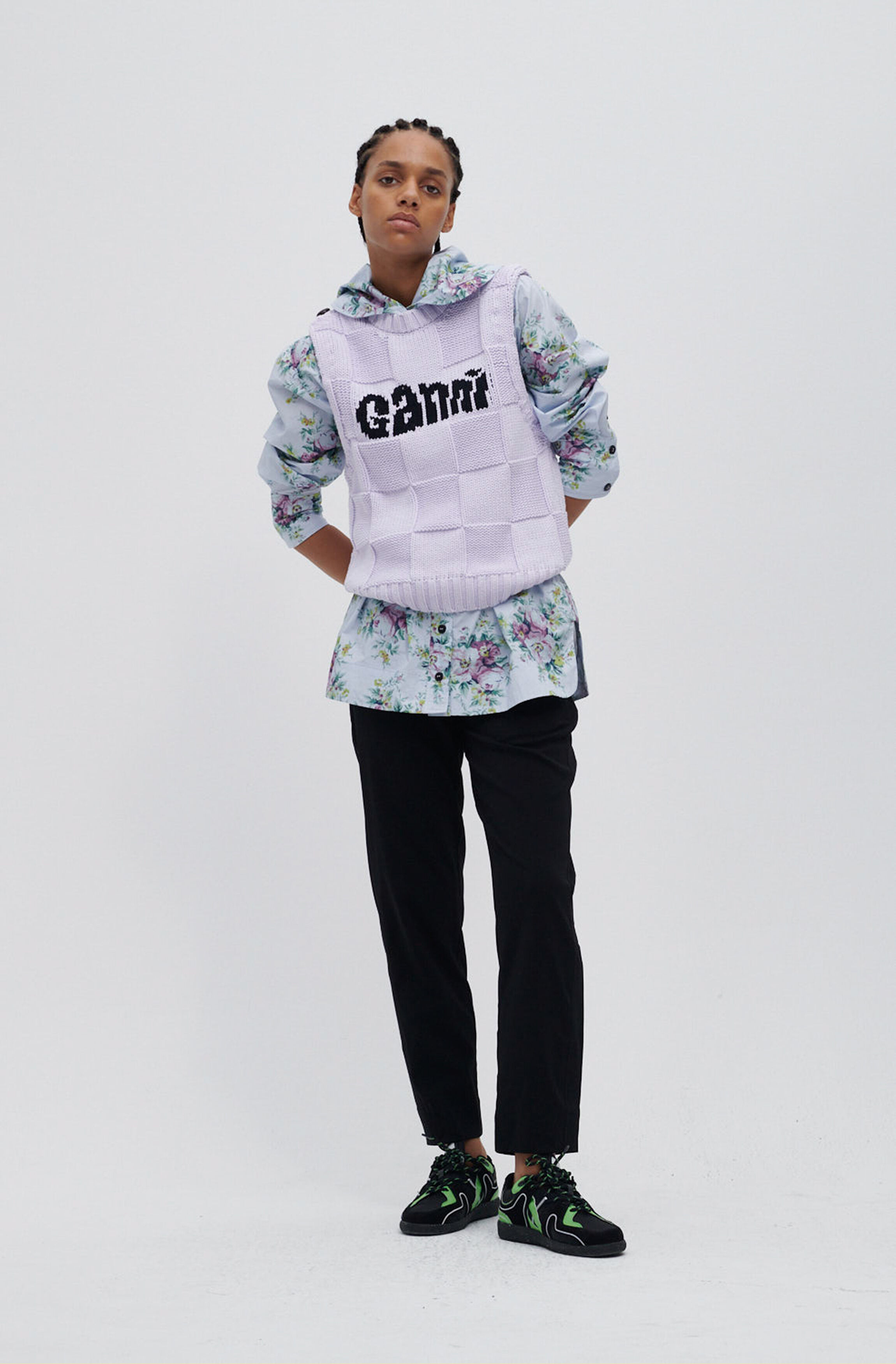 Checkerboard Knit Logo Vest, Cotton, in colour Misty Lilac - 2 - GANNI