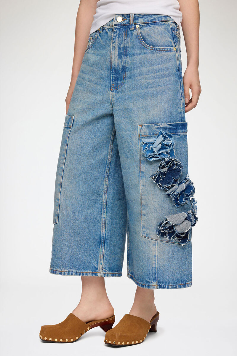 Baggy Cropped Jeans in Flower Print Denim, Organic Cotton, in colour Mid Blue Stone - 2 - GANNI