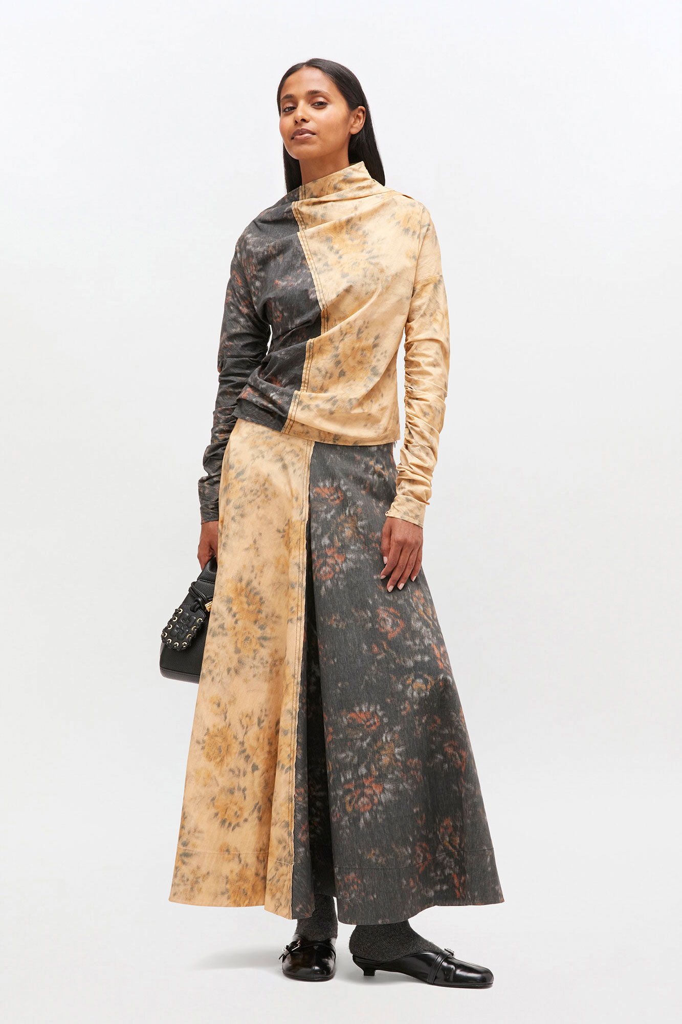 Svart og beige topp med rysjer, Elastane, in colour Multicolour - 2 - GANNI