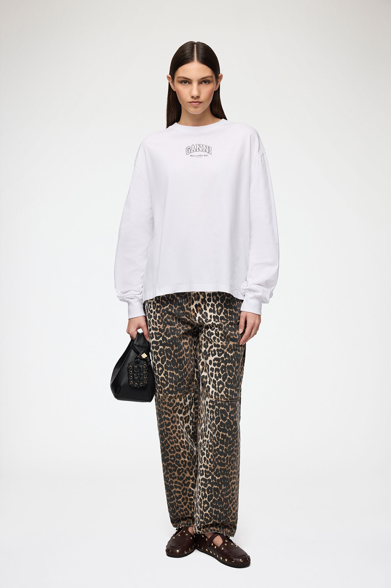 Essential Basic Long-sleeve, Organic Cotton, in colour Bright White - 2 - GANNI