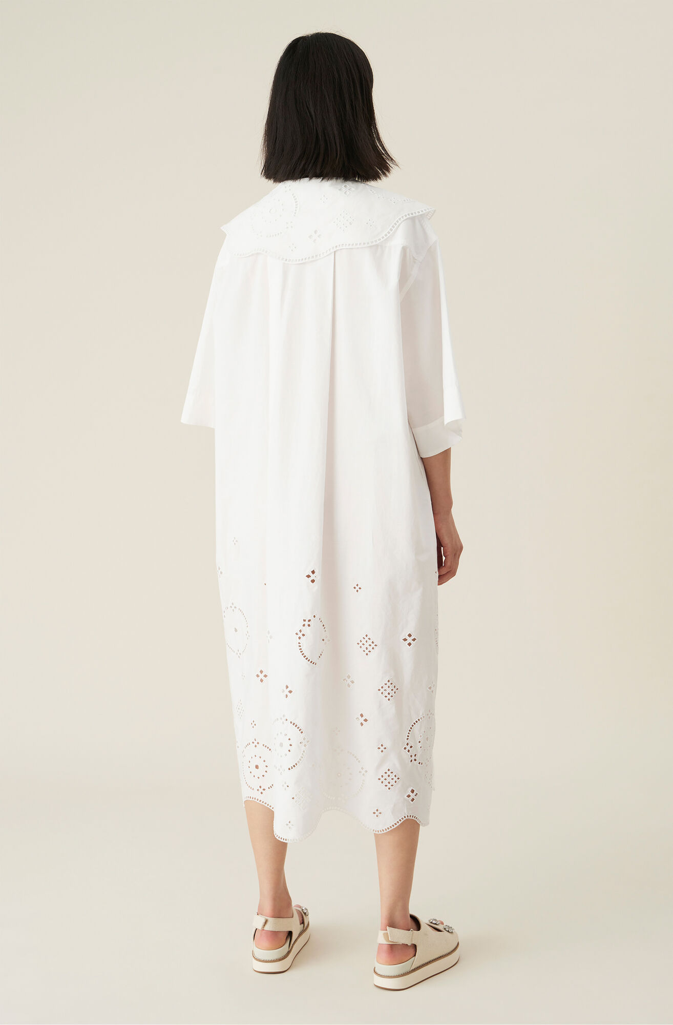 Oversize Midi Kleid Mit Lochstickerei Ganni Ch 