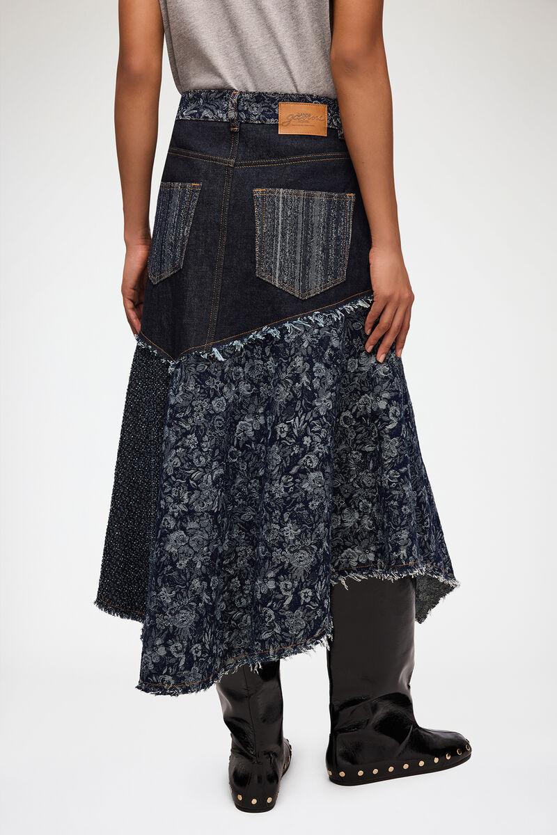 Skirt in Patchwork Denim, Organic Cotton, in colour Rinse - 3 - GANNI