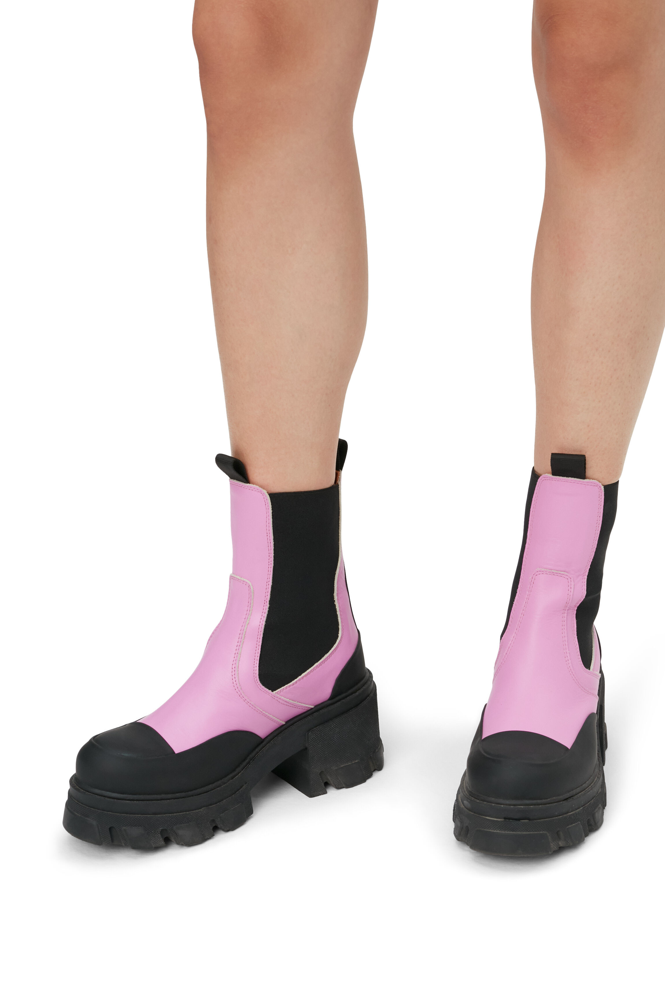 Cyclamen Cleated Mid Chelsea Boots 