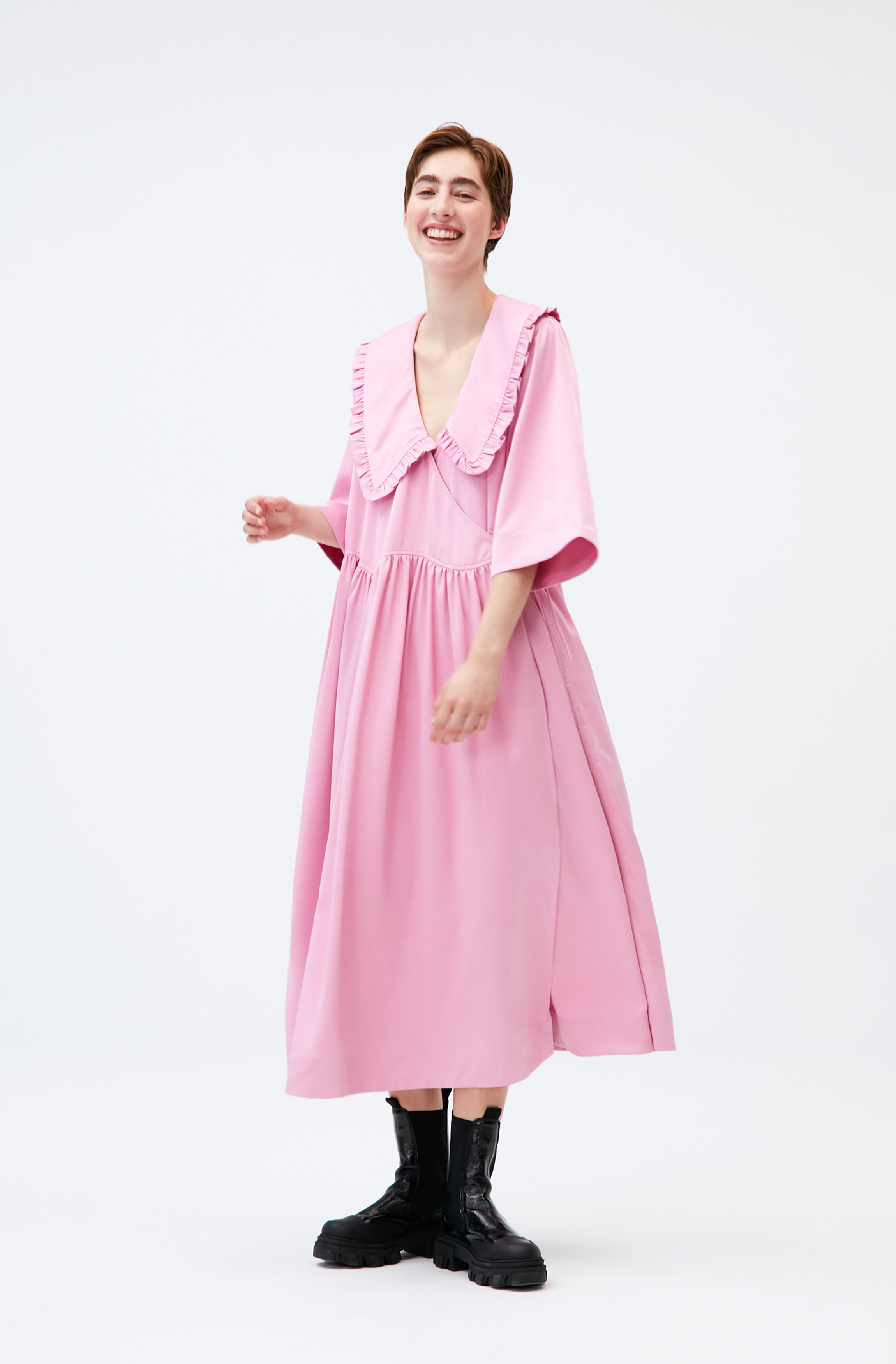 Smocked Satin Ruffle Collar Wavy Waist Oversize Wrap Dress Smocked Satin Ruffle Collar Wavy Waist Oversize Wrap Dress