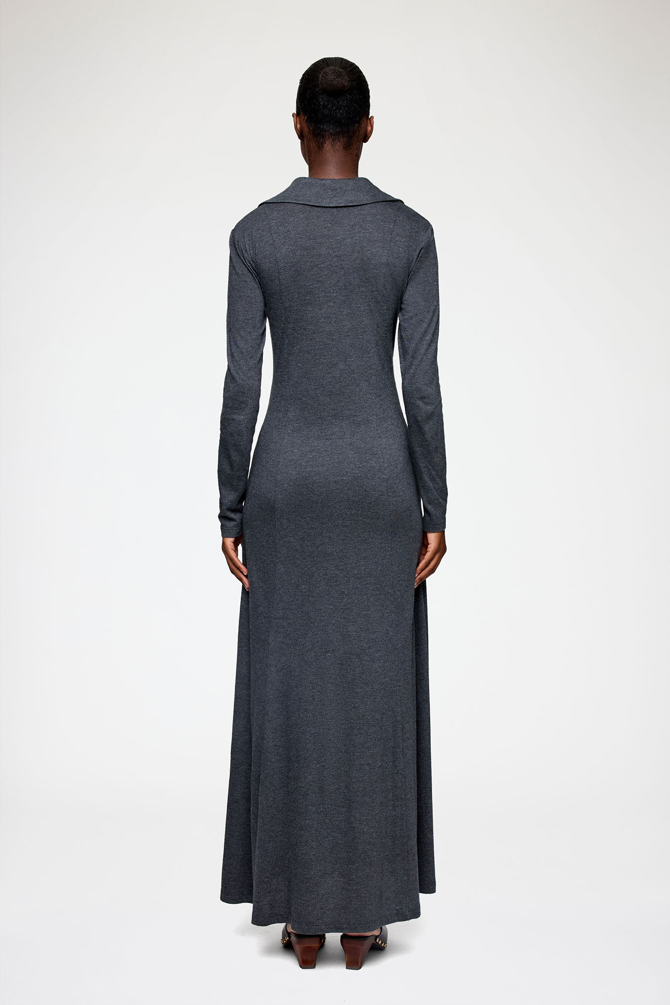 Long Dress in Grey Jersey, Modal, in colour Phantom - 2 - GANNI