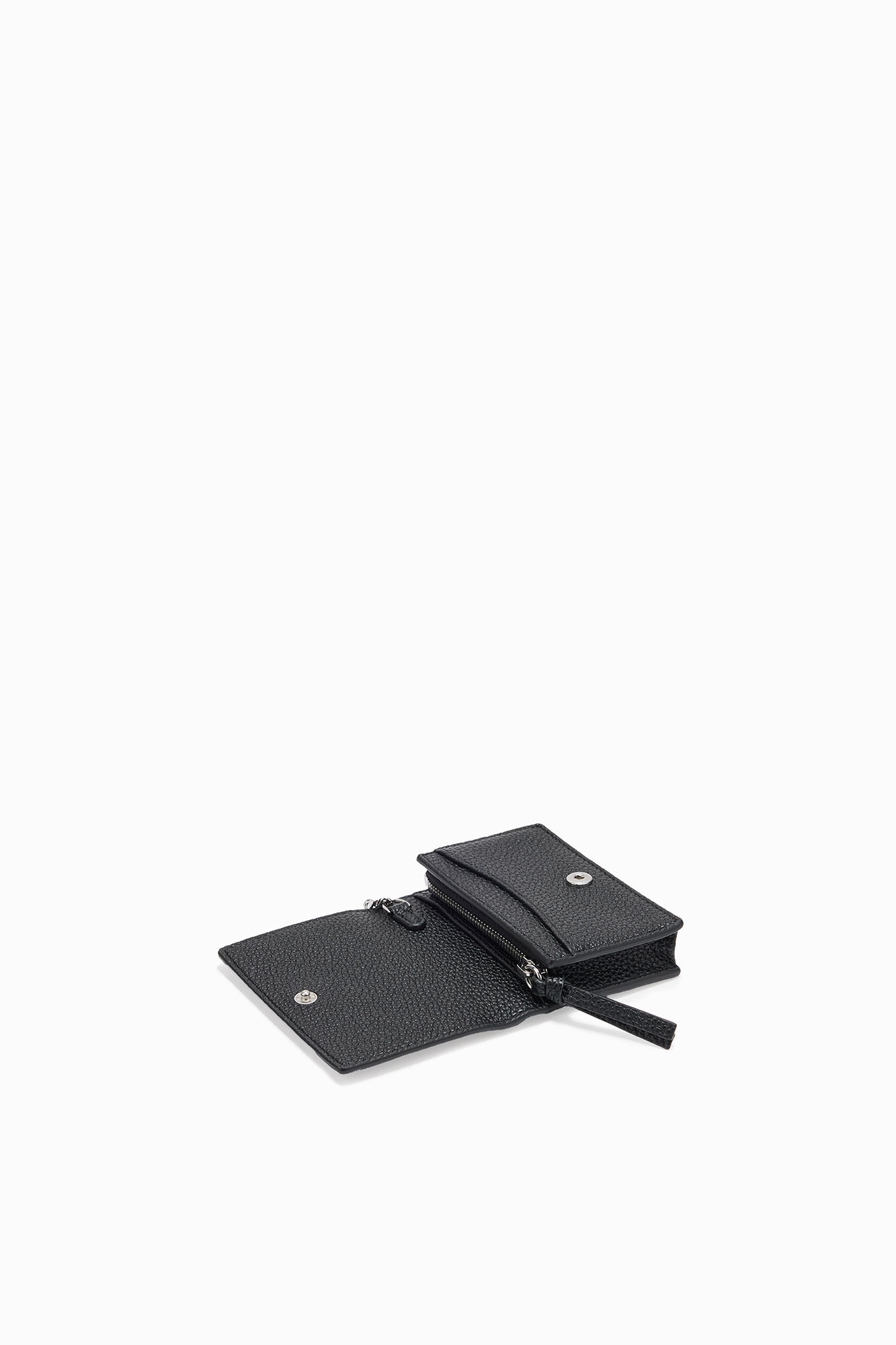 Svart GANNI Bou-kortholder med kornet tekstur og klaff, Polyurethane, in colour Black - 3 - GANNI