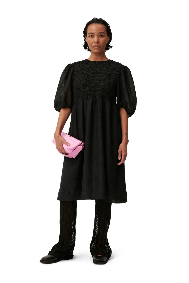 Robe midi en georgette froissée, Recycled Polyester, in colour Black - 4 - GANNI