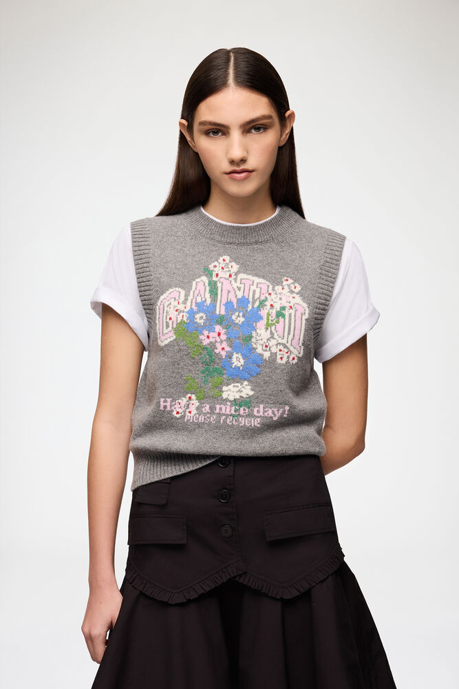 Vest with Flowers, Paloma