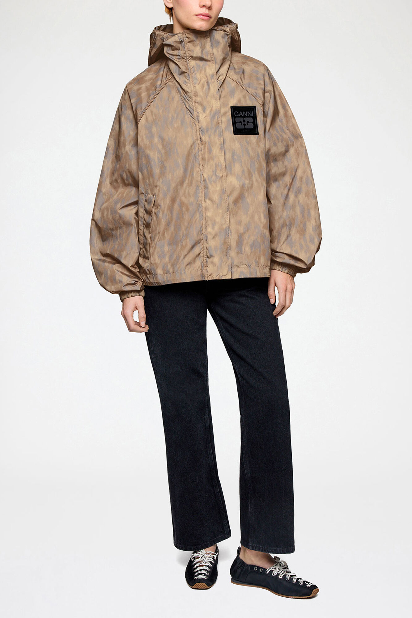 Flyweight-jakke i nylon med trykk, Recycled Polyamide, in colour Burro - 2 - GANNI