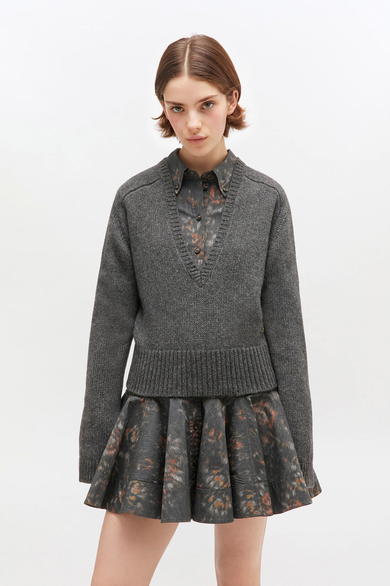 Dark Grey V-neck Jumper, Wool, in colour Phantom - 2 - GANNI