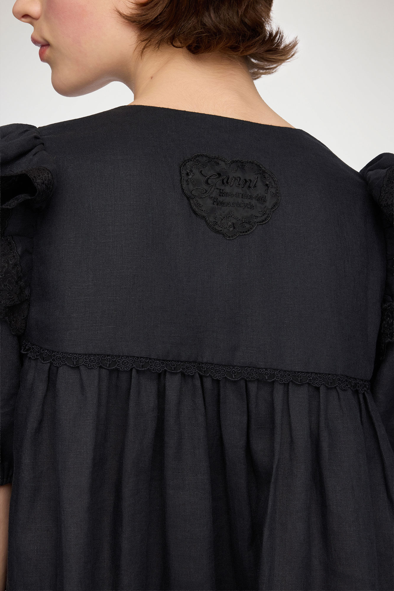 Mini Dress in Black Linen, Linen, in colour Black - 3 - GANNI