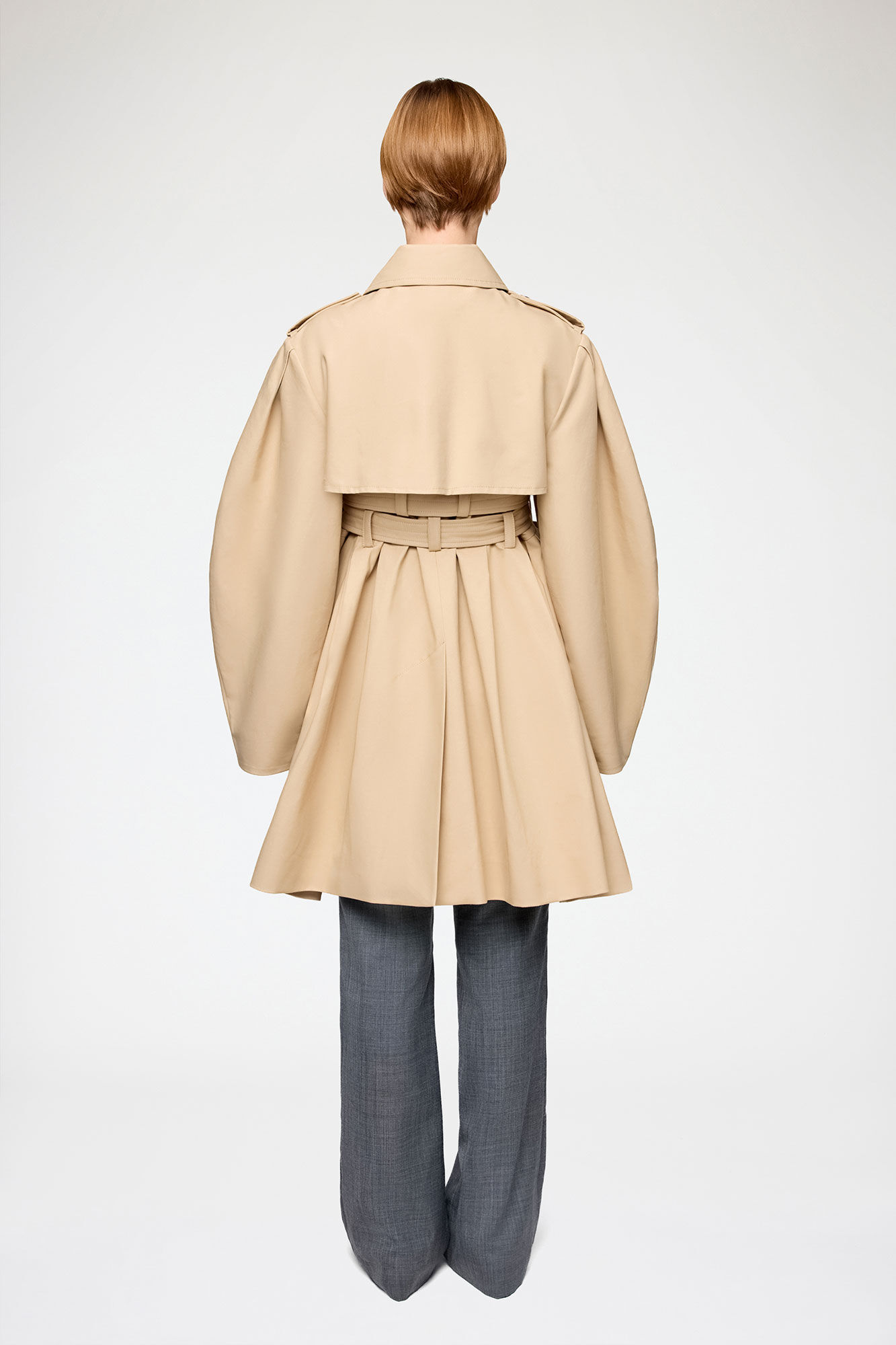 Trench Coat in Double Cotton, Organic Cotton, in colour Warm Sand - 2 - GANNI