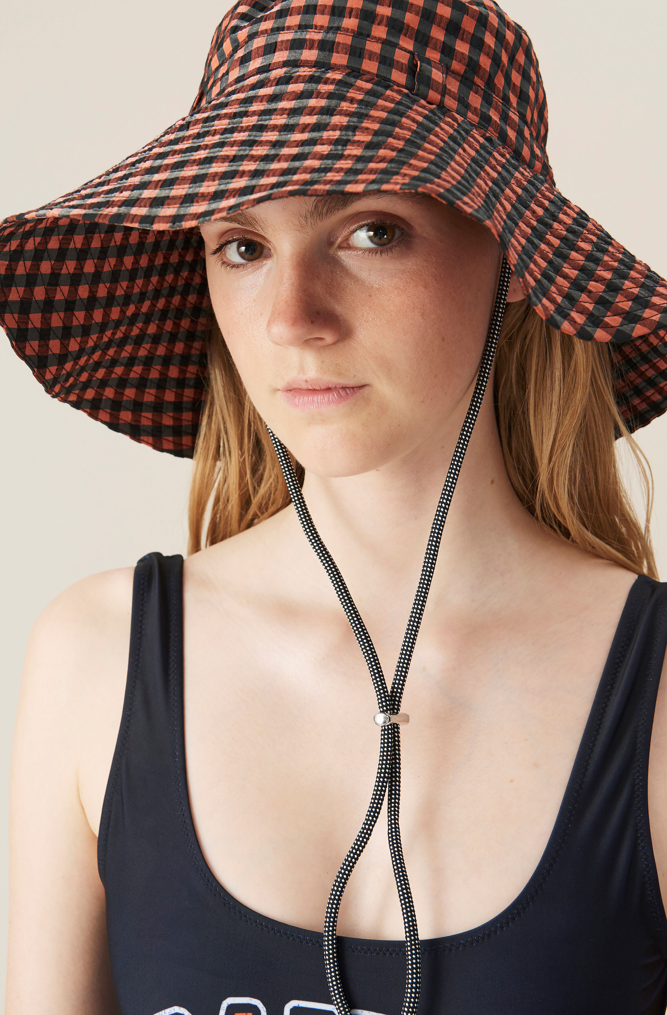 ganni sun hat