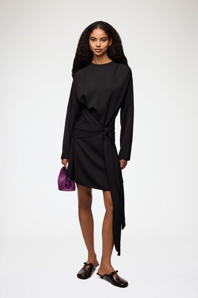 Dress in Black Crepe, Black