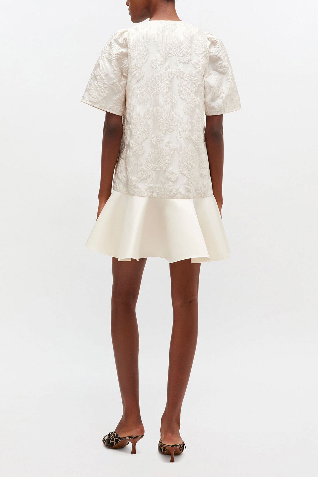 <美品>GANNI シングルミニドレス エストネーション クリーム色 Egret Satin Cloque Mini Dress | GANNI US