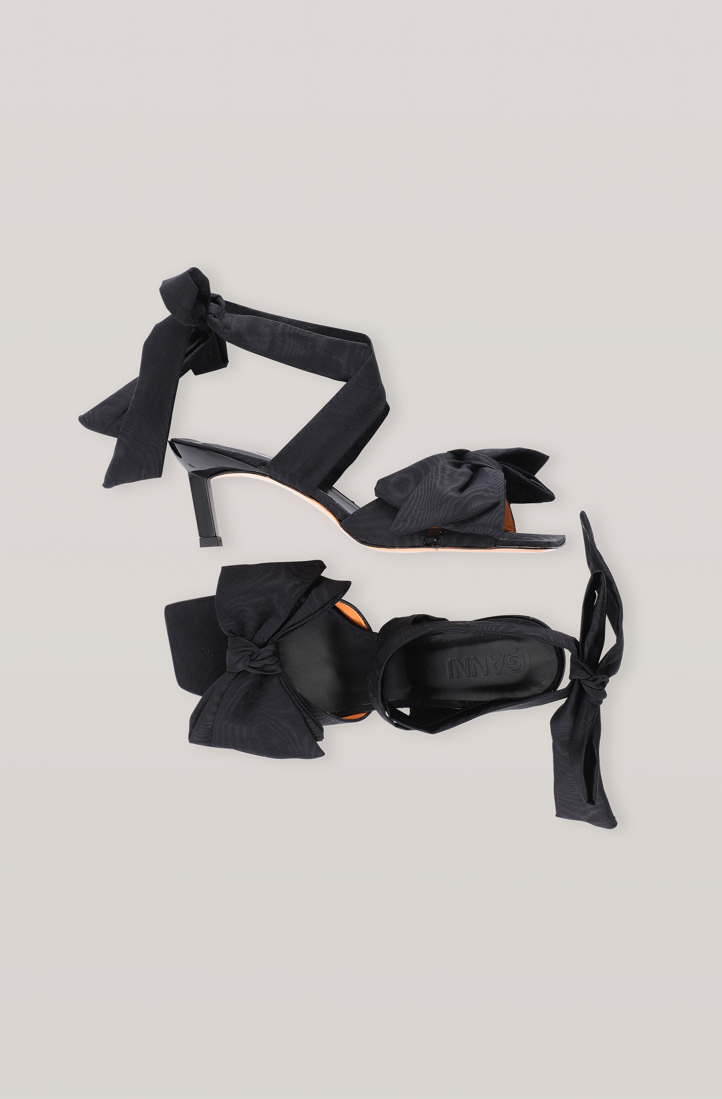 Bow sandals black clearance