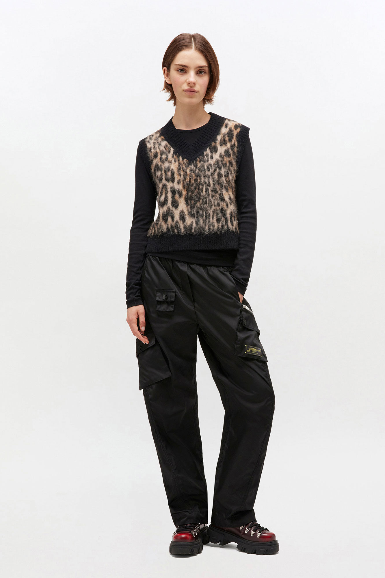 Leopard V-neck Vest, in colour Leopard - 2 - GANNI
