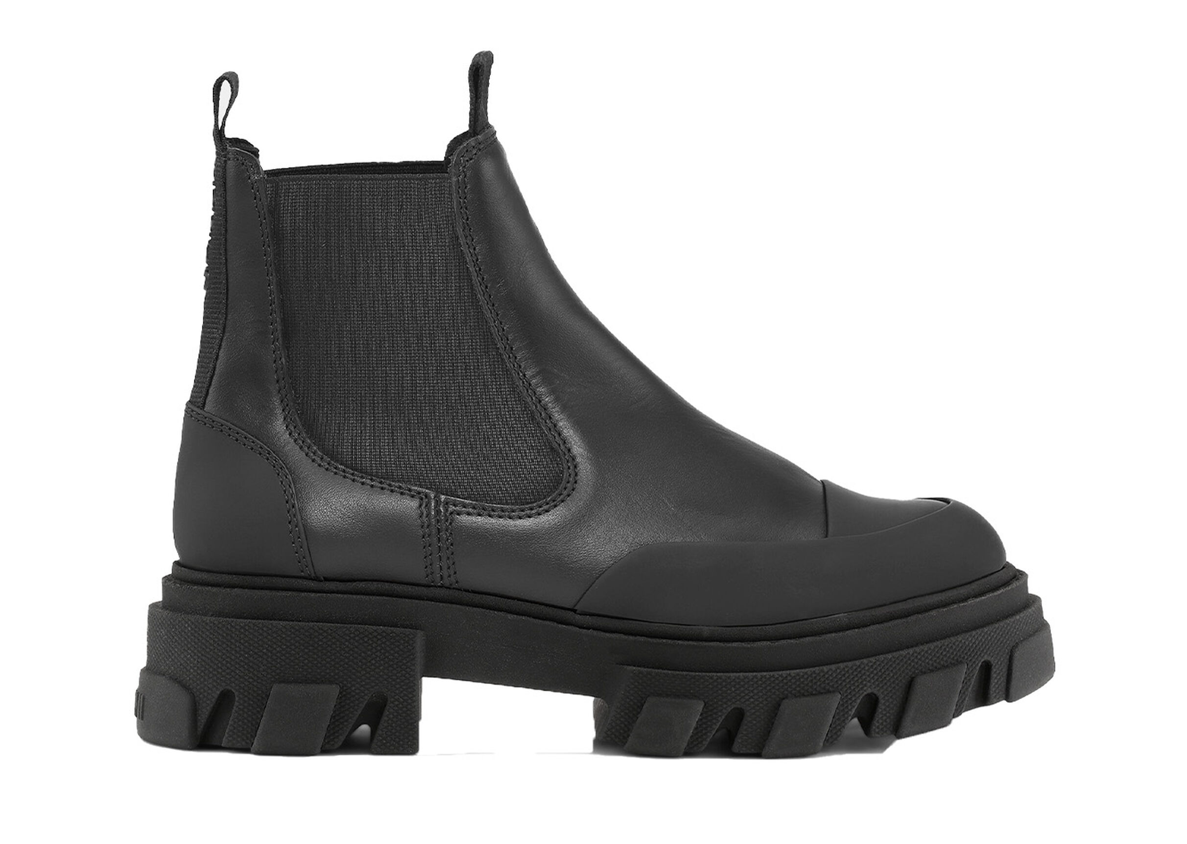 Low Chelsea Boots, Calf Leather, in colour Black - 1 - GANNI