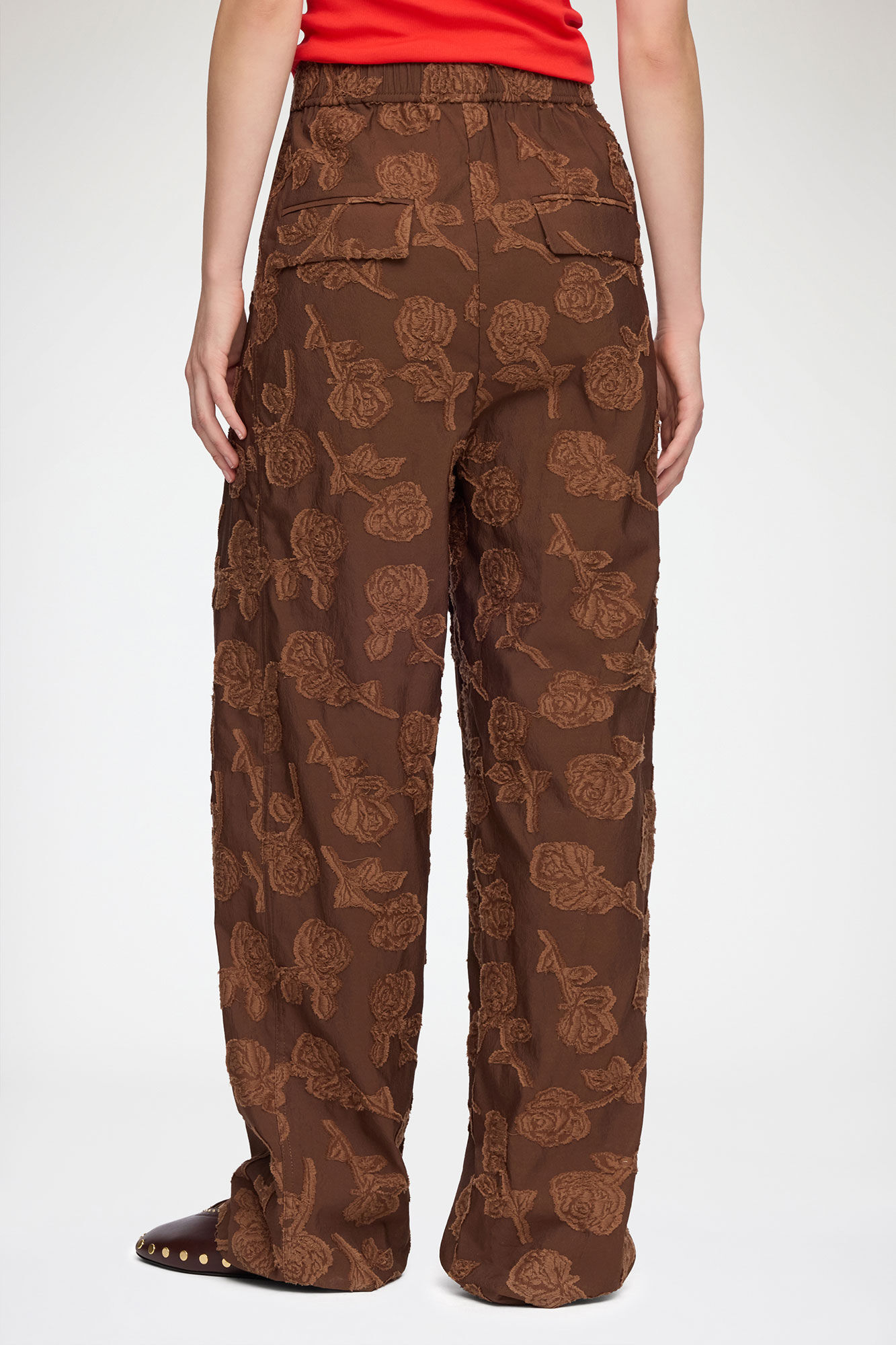 Trousers in Brown Fil Coupe, Recycled Cotton, in colour Cocoa Brown - 3 - GANNI