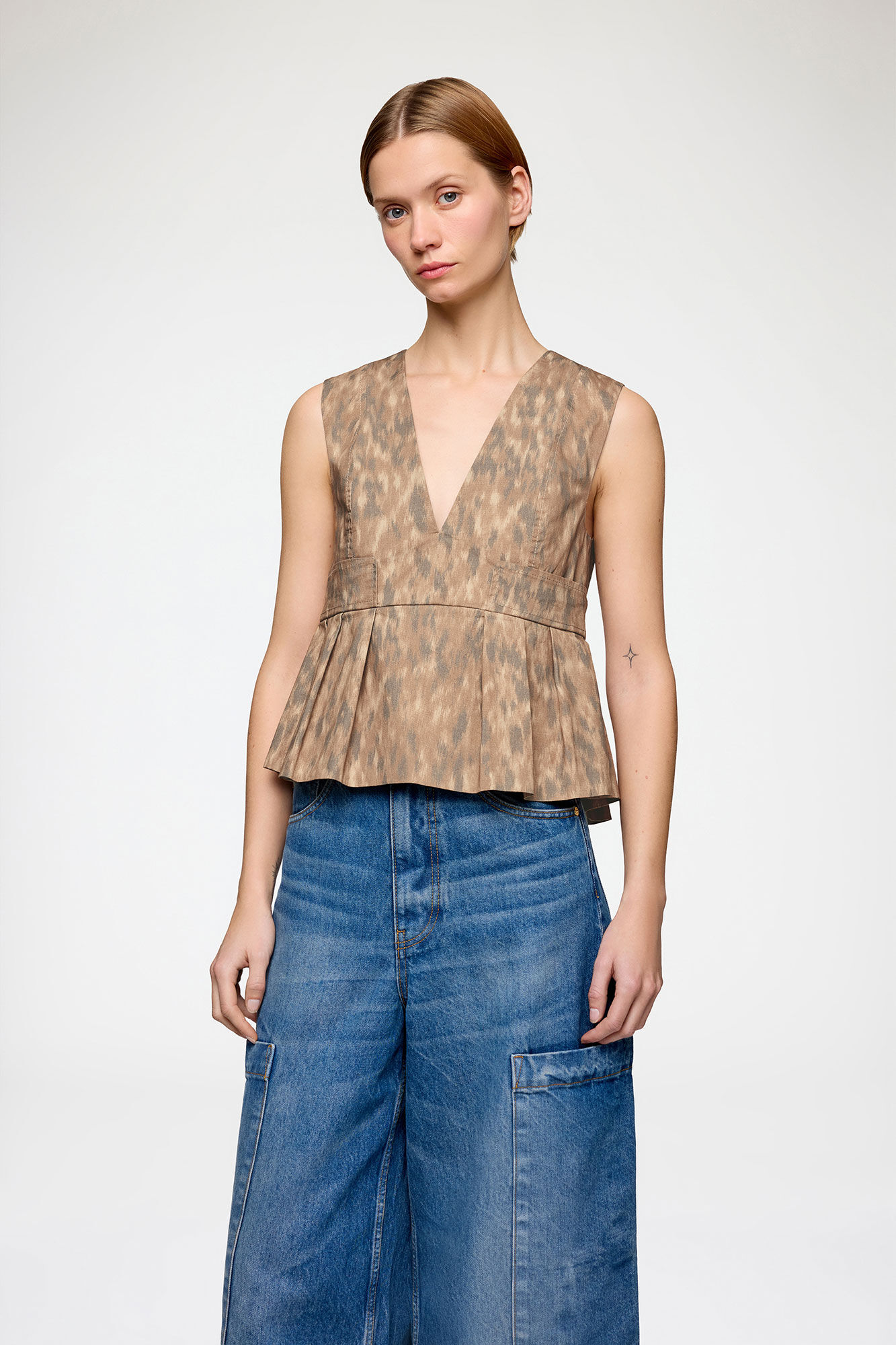 Top in Printed Cotton, Organic Cotton, in colour Burro - 2 - GANNI