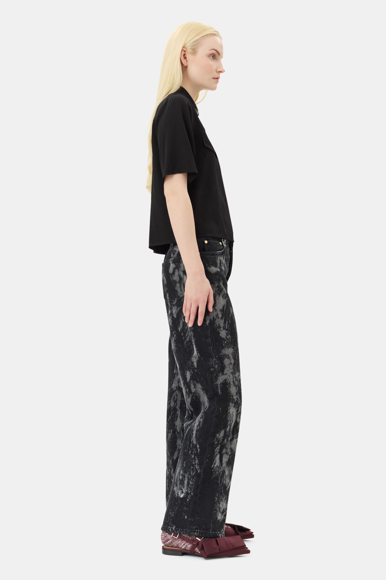 Black Viscose Twill Skjorte, LENZING™ ECOVERO™, in colour Black - 3 - GANNI