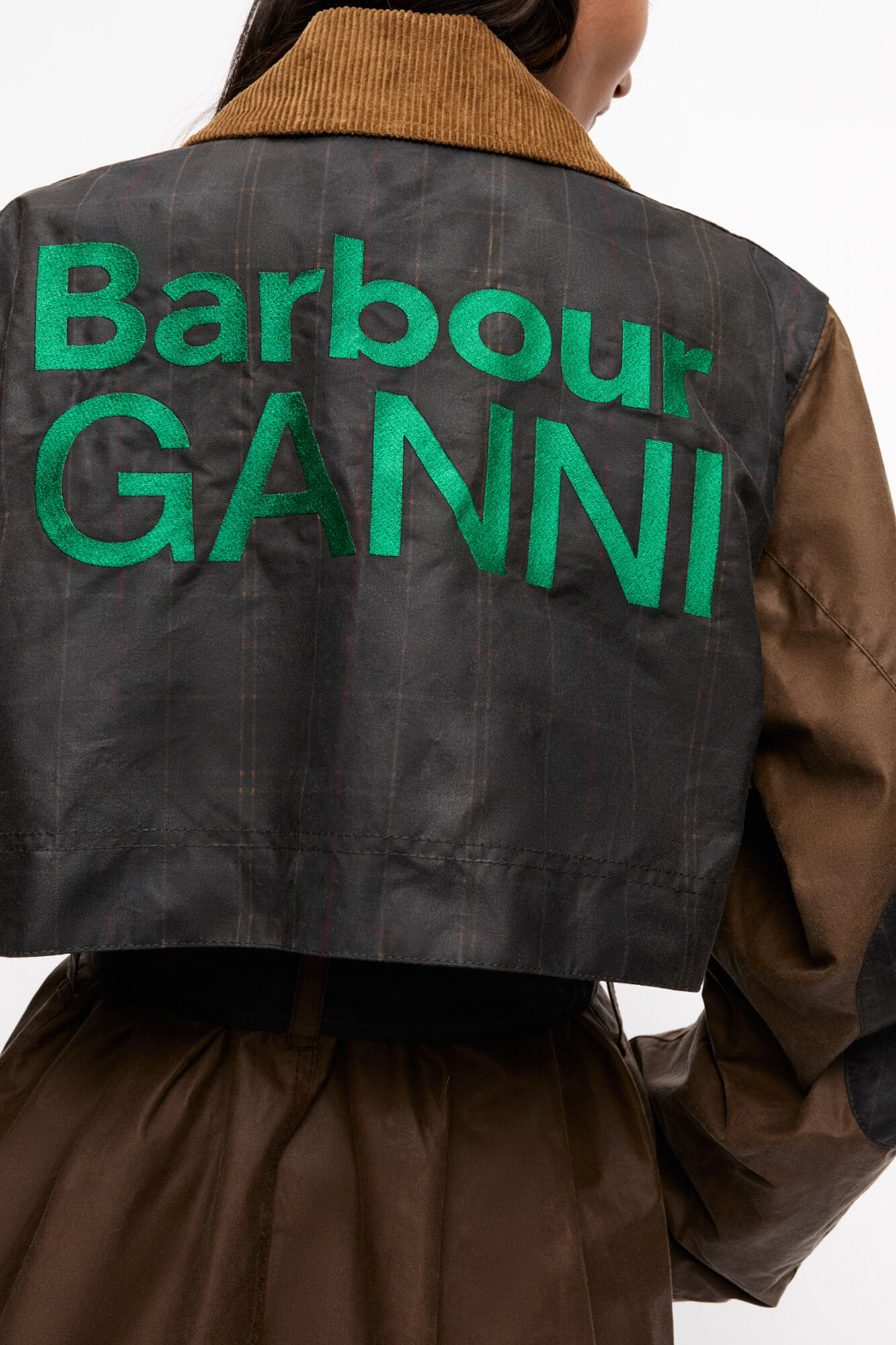 GANNI x Barbour Waxed Trench Coat, Organic Cotton, in colour Teak - 4 - GANNI