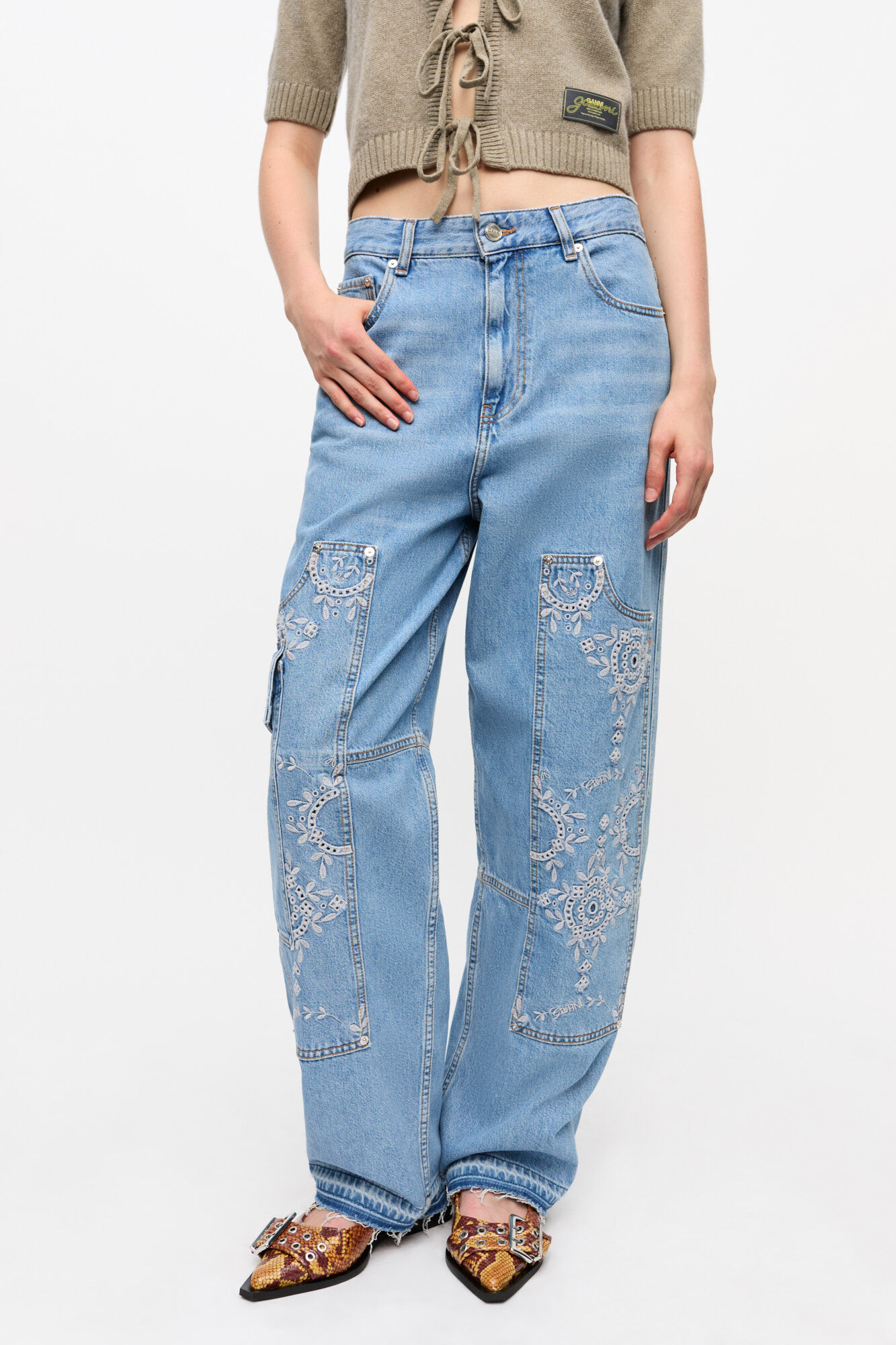 Jean Carpenter à broderie anglaise, Cotton, in colour Light Blue Stone - 2 - GANNI