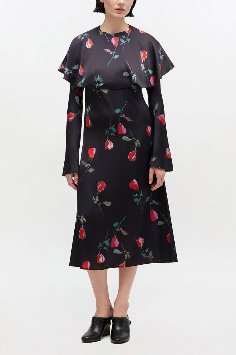 Midikjole i satin med print, Viscose, in colour Black - 1 - GANNI