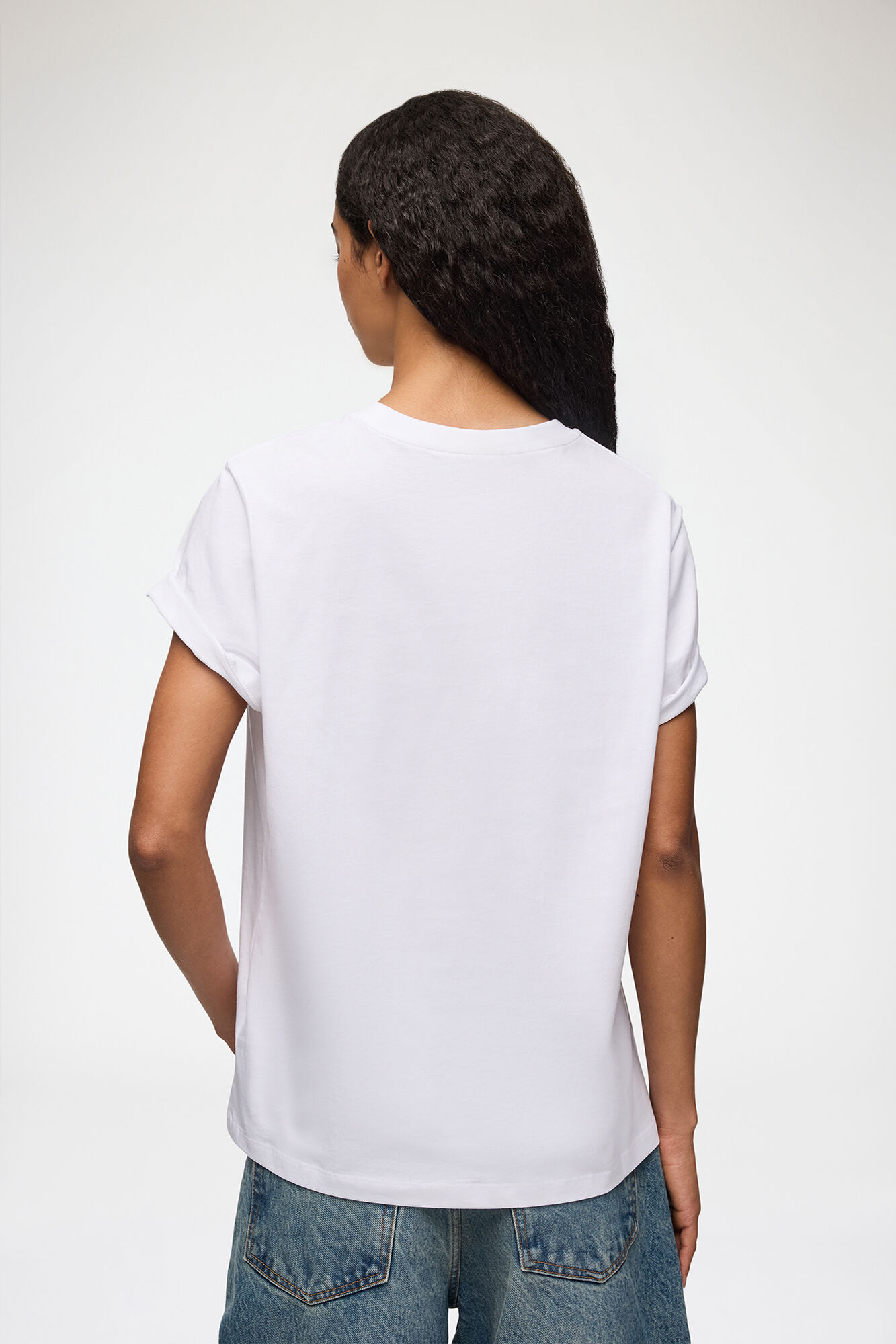 Avslappet, basic Cherry-T-skjorte i hvit jersey, Organic Cotton, in colour Bright White - 3 - GANNI