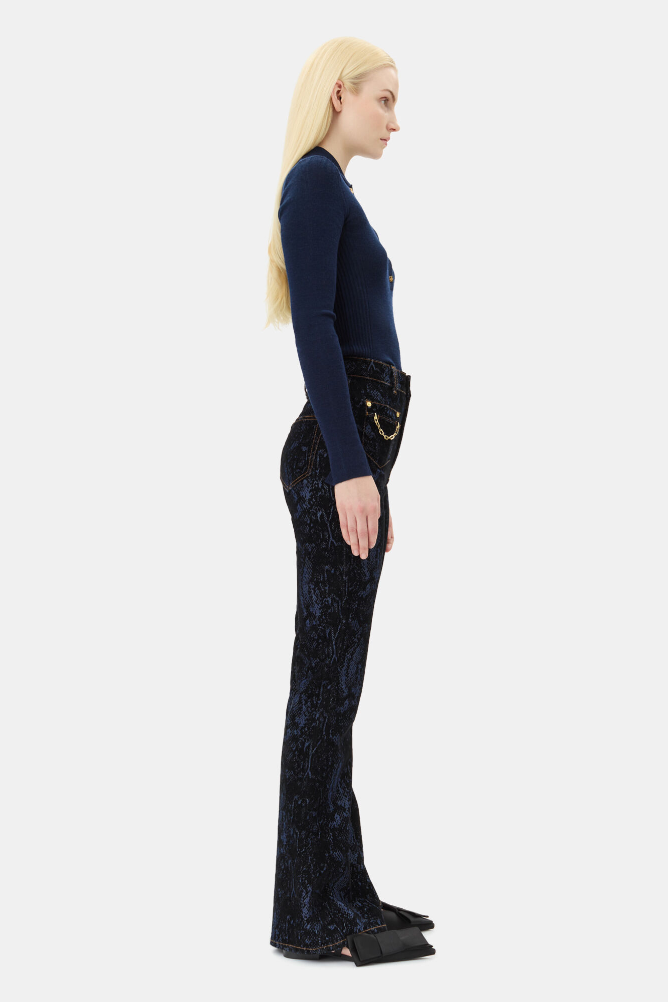 Dark Blue Knitted Polo Hemd, Merino Wool, in colour Sky Captain - 3 - GANNI