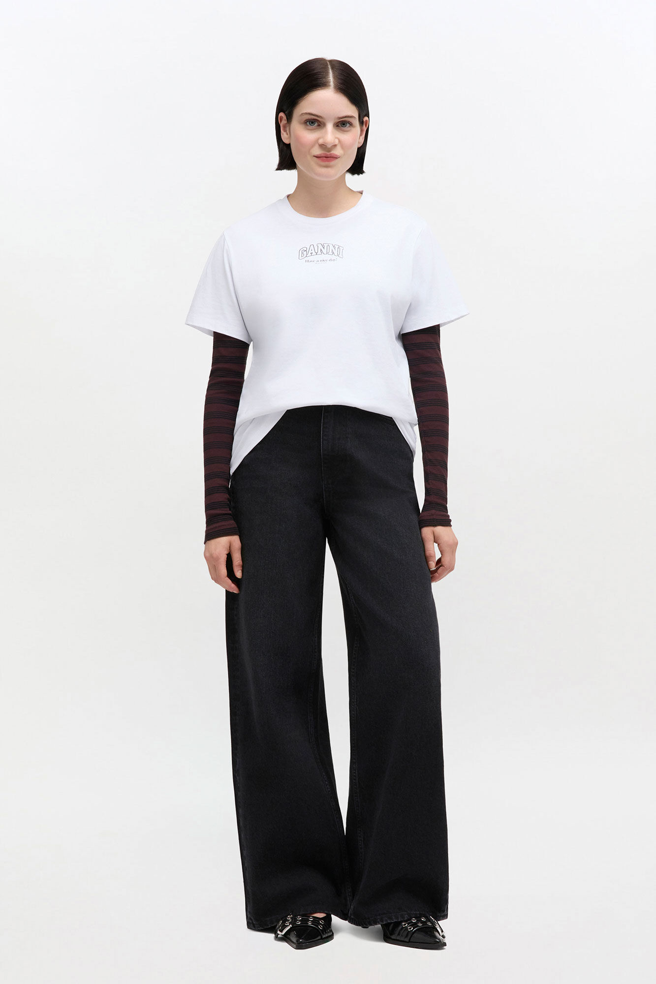 Black Lari Jeans, Organic Cotton, in colour Black Washed - 2 - GANNI