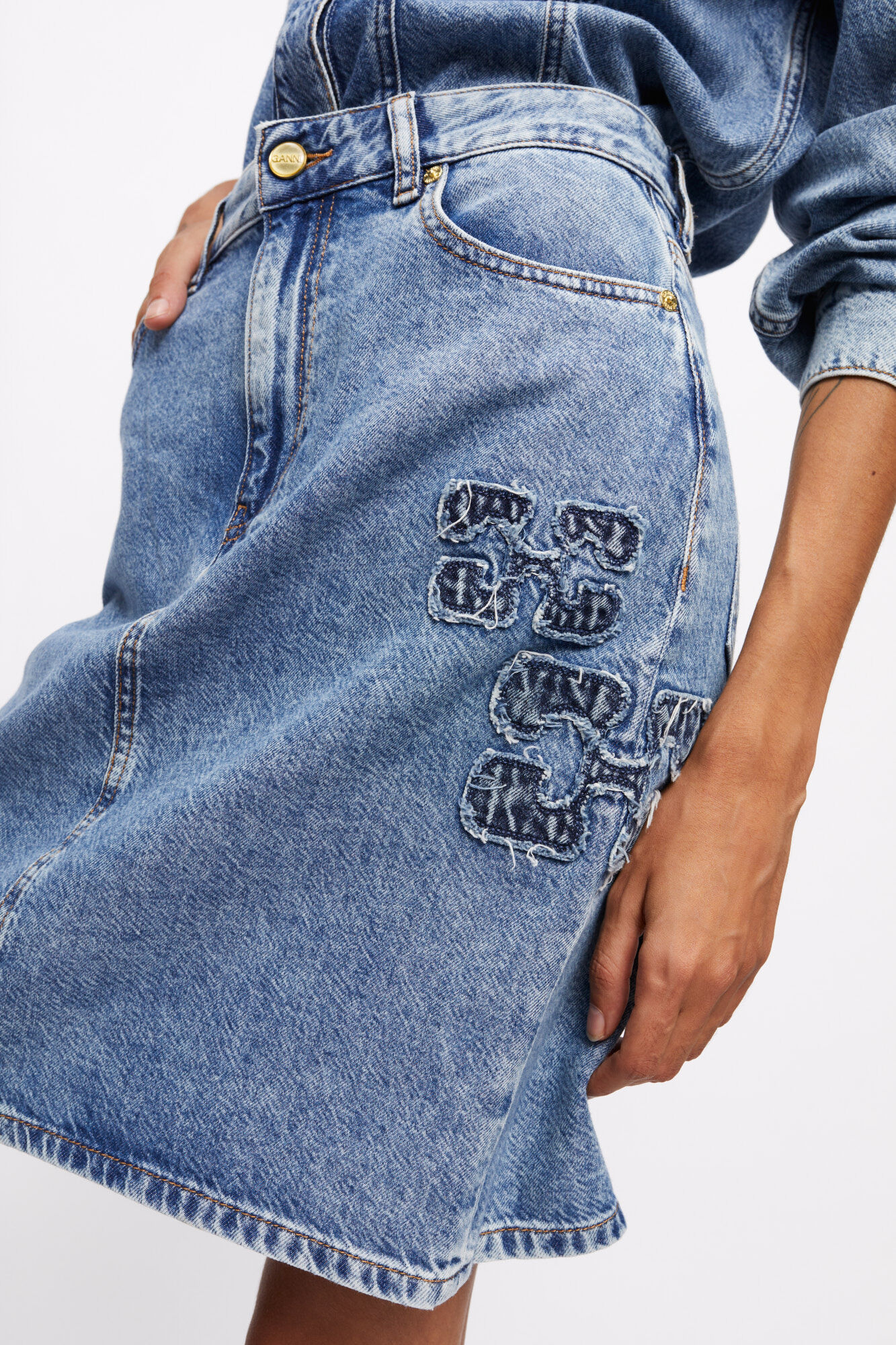 Blue Denim Skirt, Lyocell, in colour Mid Blue Stone - 4 - GANNI
