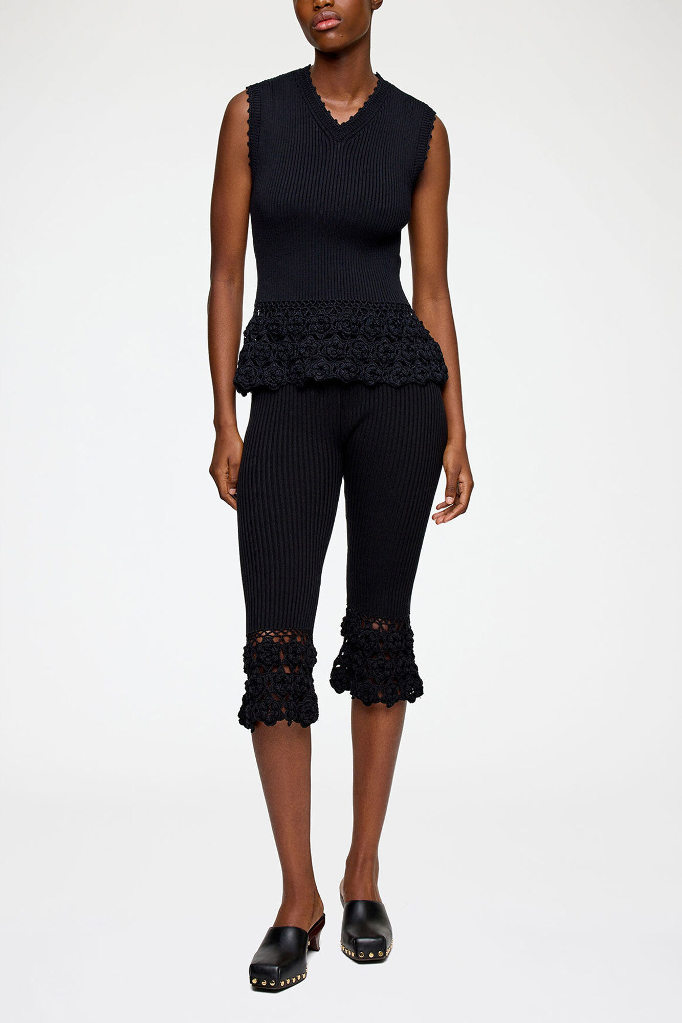 Pantalon crochet&eacute; en coton, Organic Cotton, in colour Black - 1 - GANNI