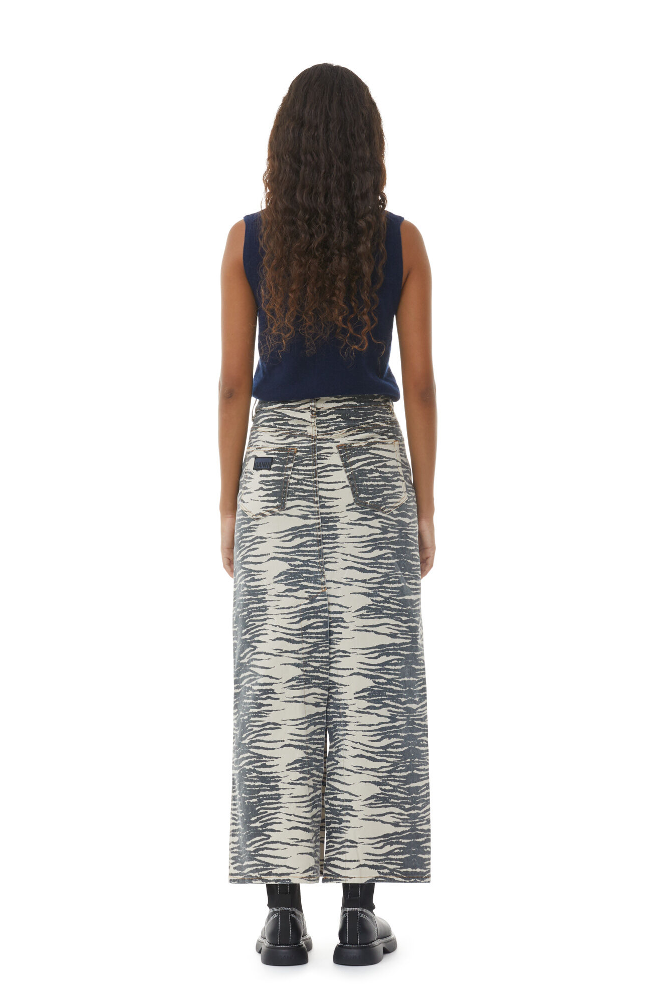 Print Denim Maxi Slit Skirt, Organic Cotton, in colour Oyster Gray - 3 - GANNI