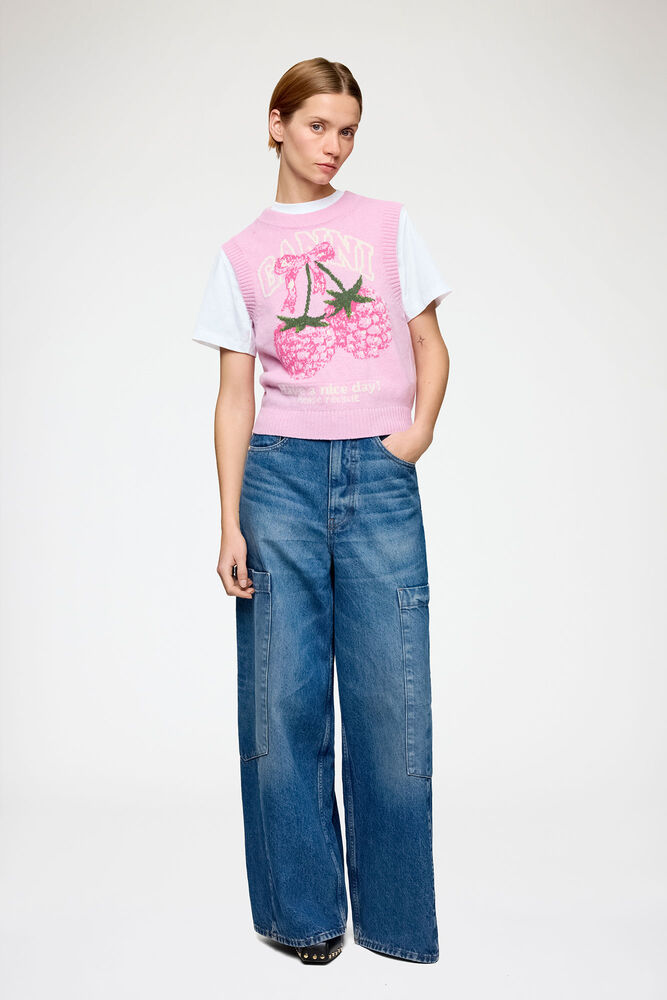 Vest in Graphic Wool, Chalk Pink