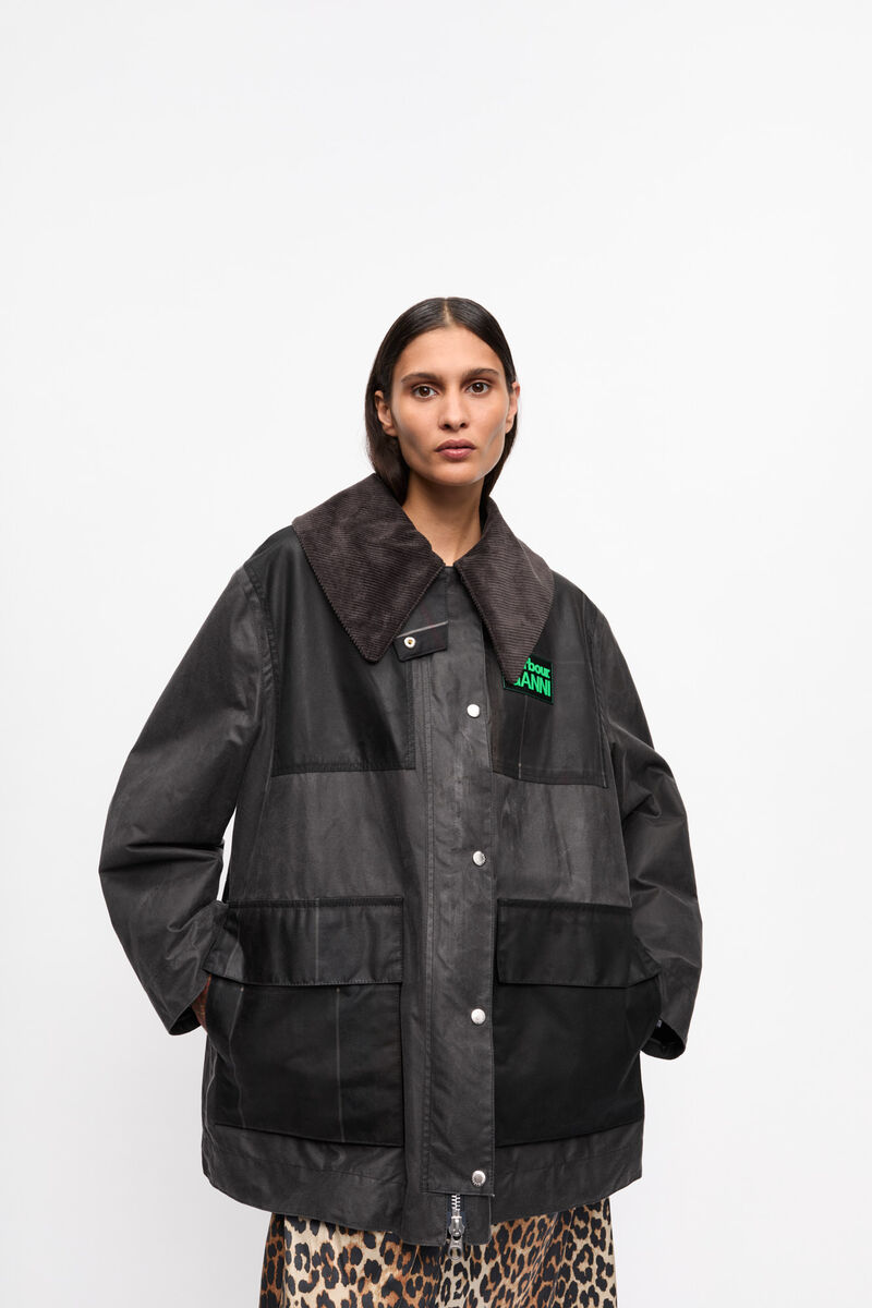 GANNI x Barbour Waxed Duffle Coat, Cotton, in colour Phantom - 2 - GANNI