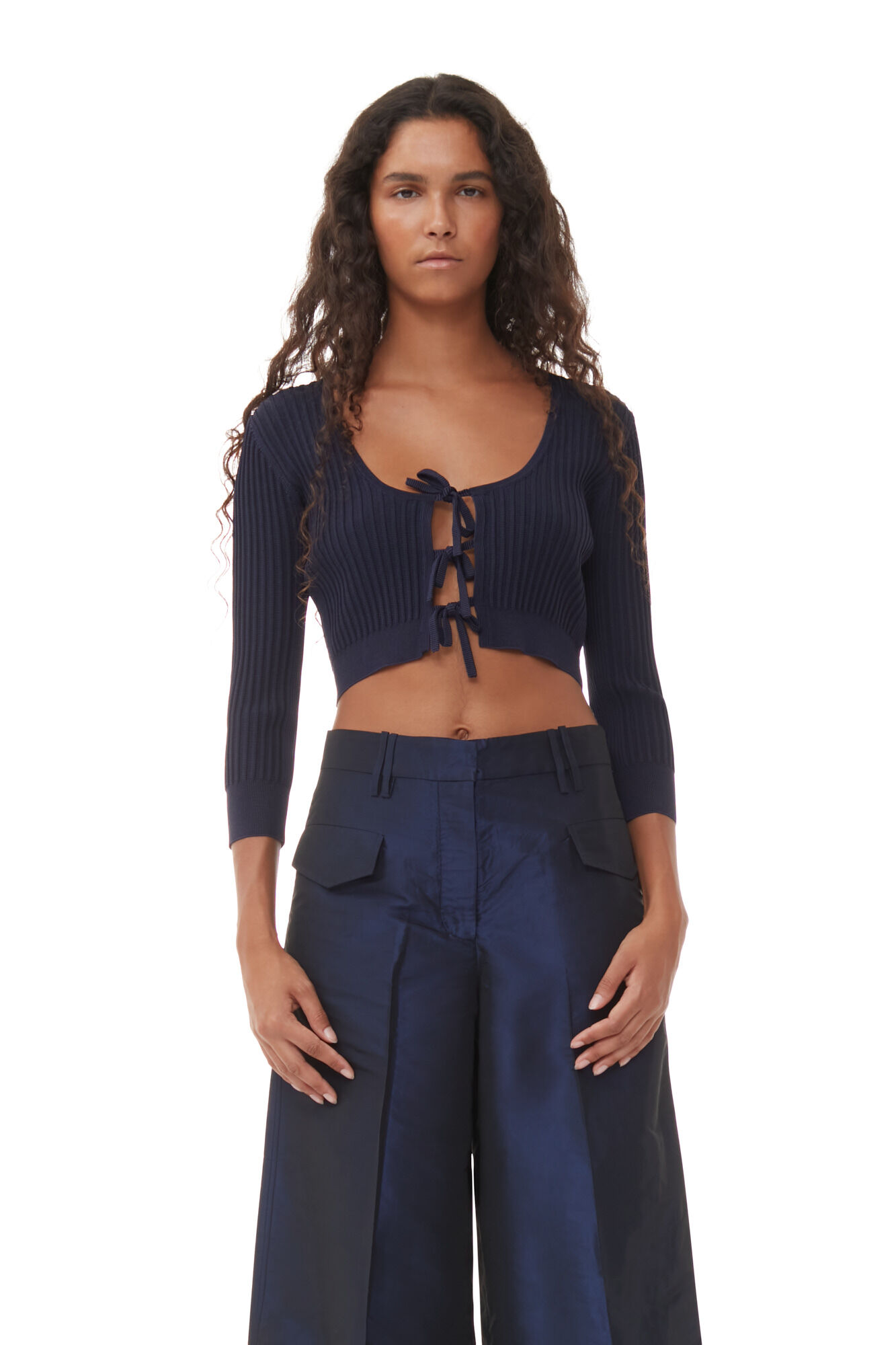 Blau glänzende, weite Taft-Hose mit hoher Taille, Polyester, in colour Sodalite Blue - 4 - GANNI