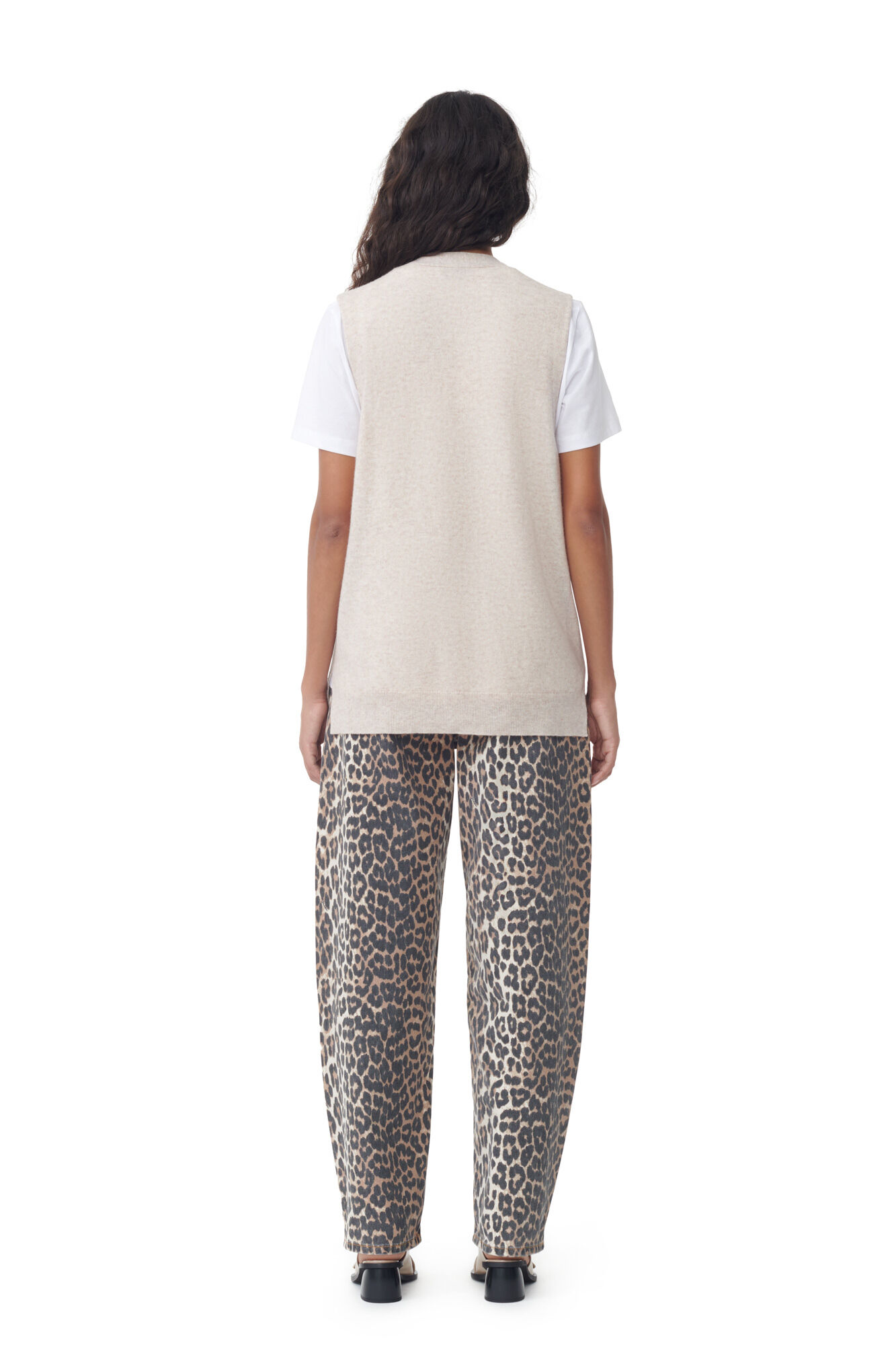 Cashmere Mix Button Vest, Cashmere, in colour Oyster Gray - 4 - GANNI