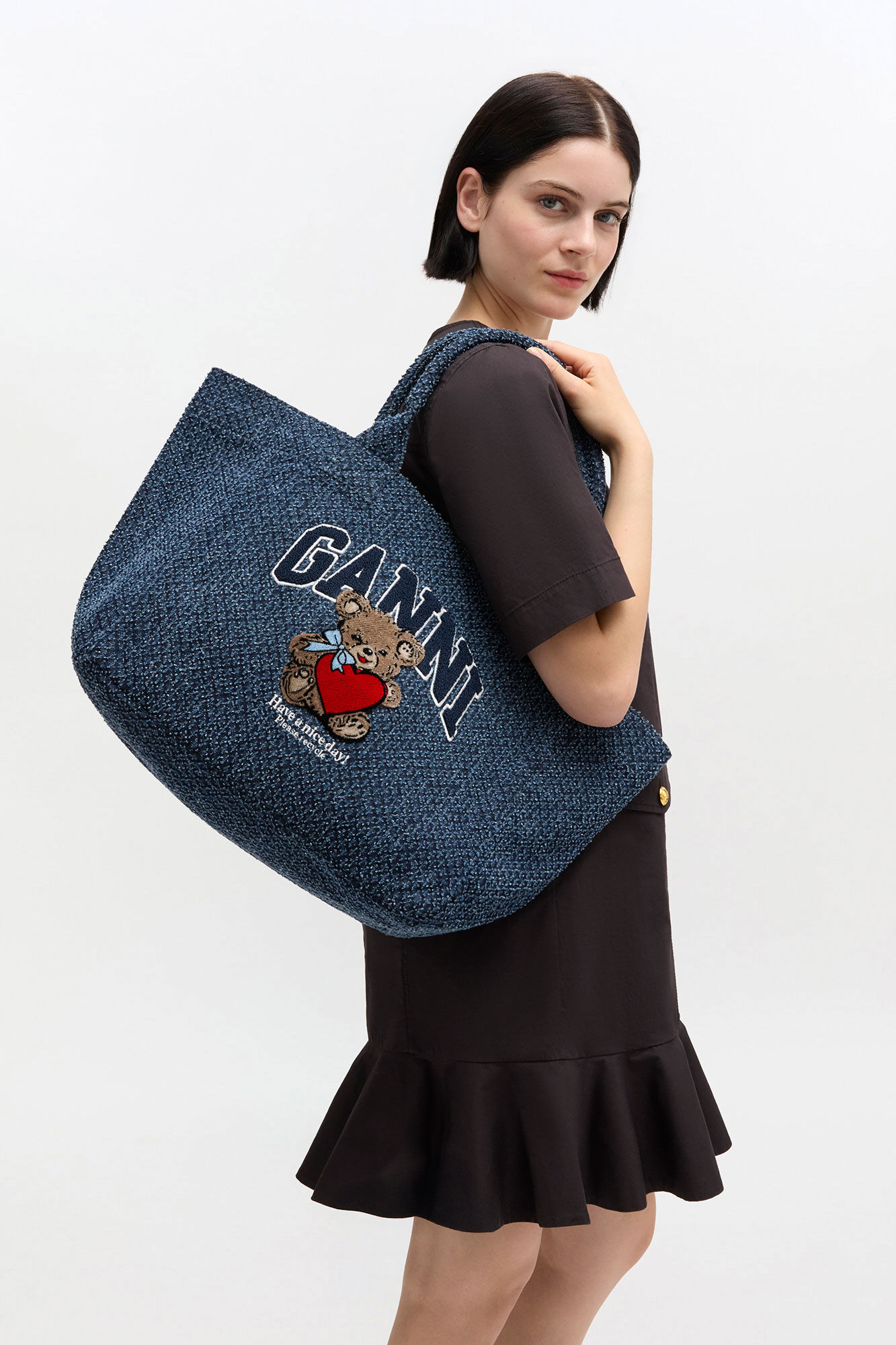 Rinse Denim Medium Bear Tote | GANNI US
