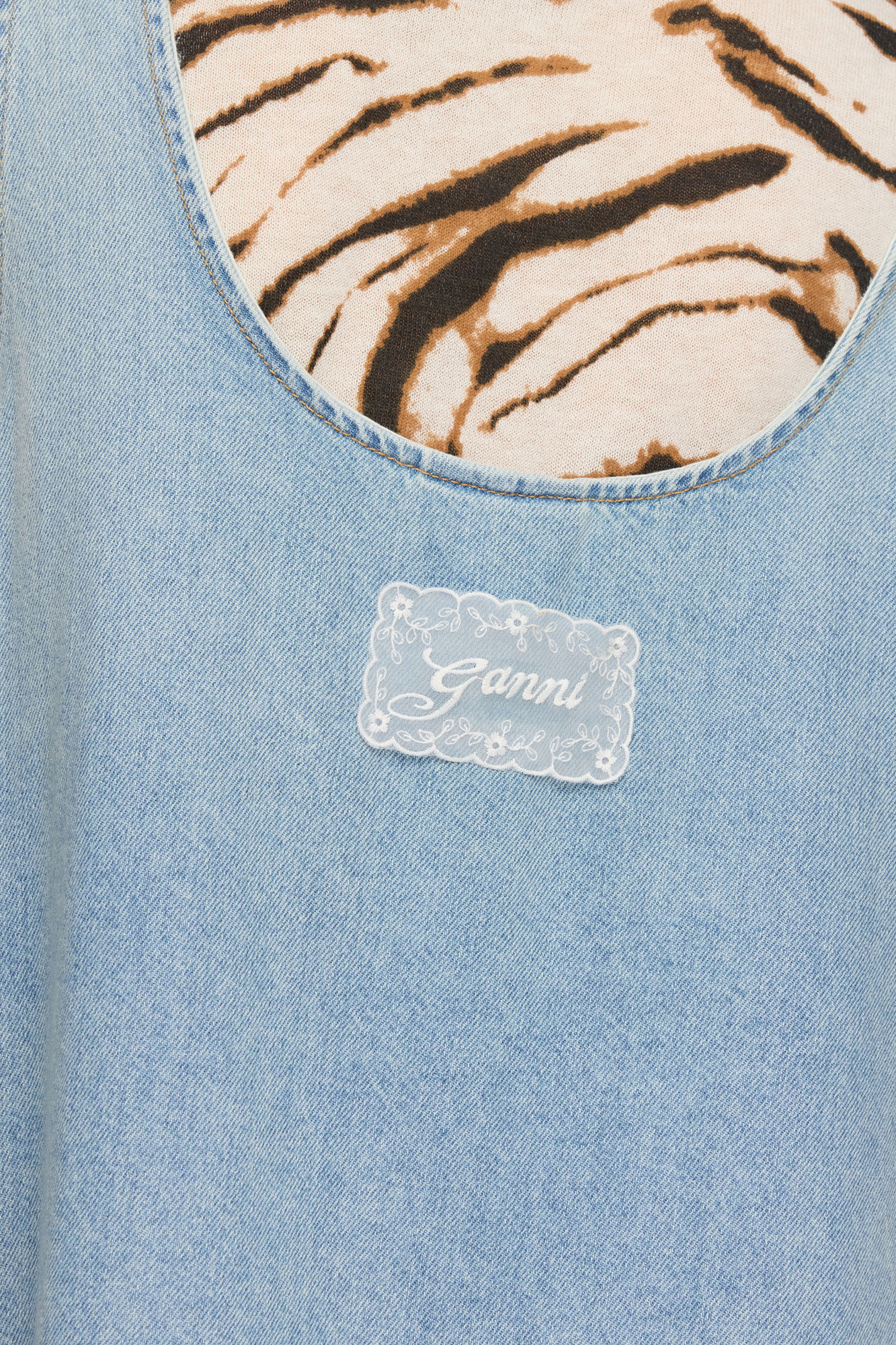 Dress in Lightweight Denim, Organic Cotton, in colour Light Blue Vintage - 3 - GANNI