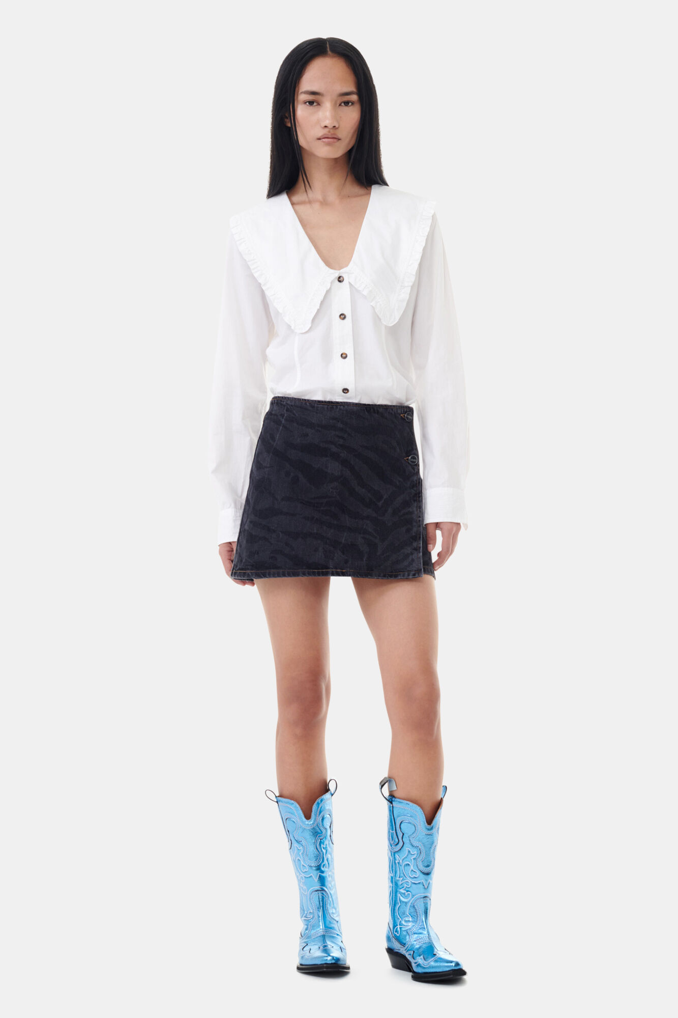 Blue Metallic Mid Shaft Embroidered Western Boots, Polyurethane, in colour Blue Curacao - 2 - GANNI