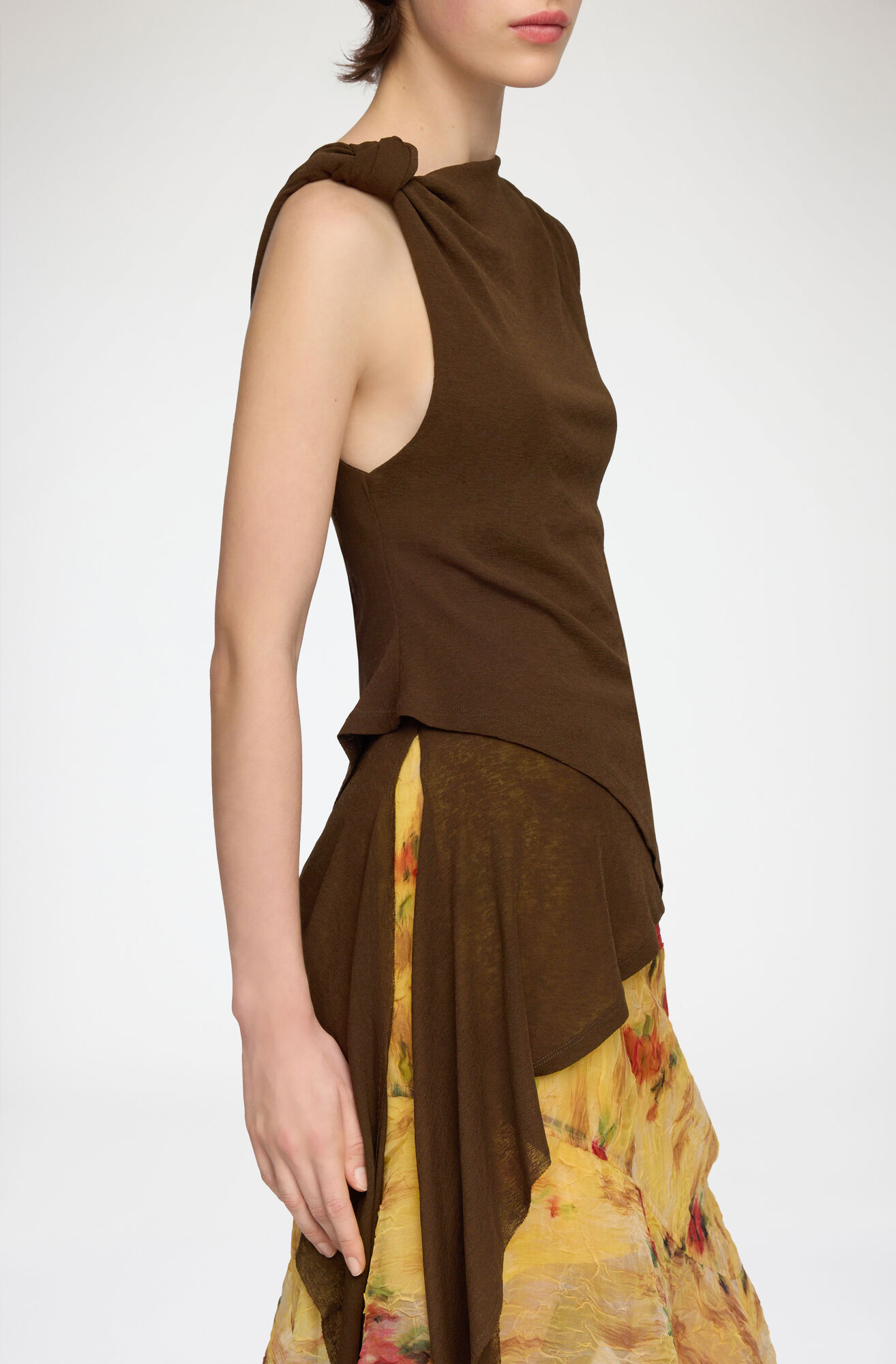 Top i marl mesh, Recycled Polyester, in colour Demitasse - 4 - GANNI